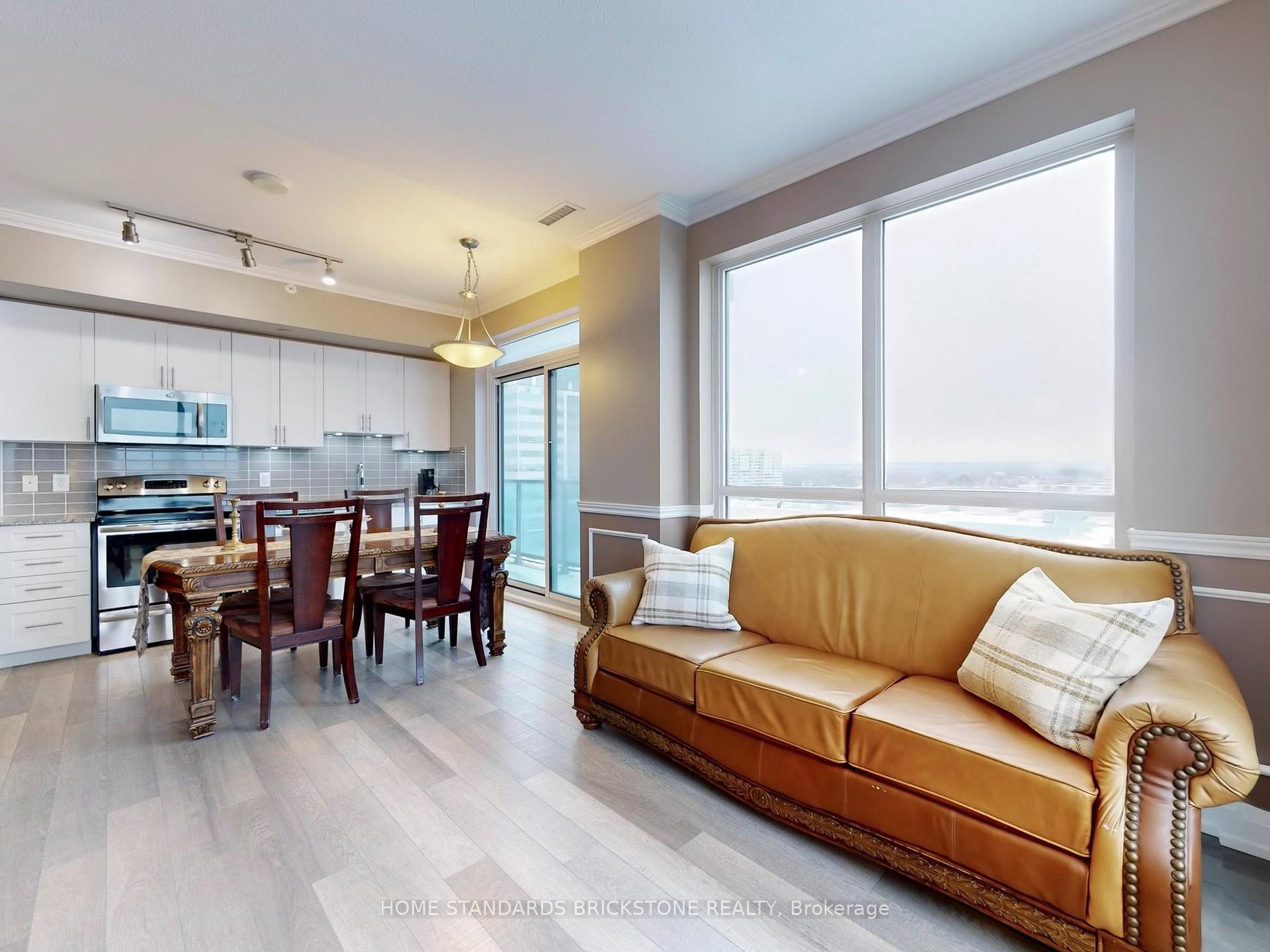 Photo 12 of Unit 712, 7167 Yonge Street, Markham, Grandview — HOMEH