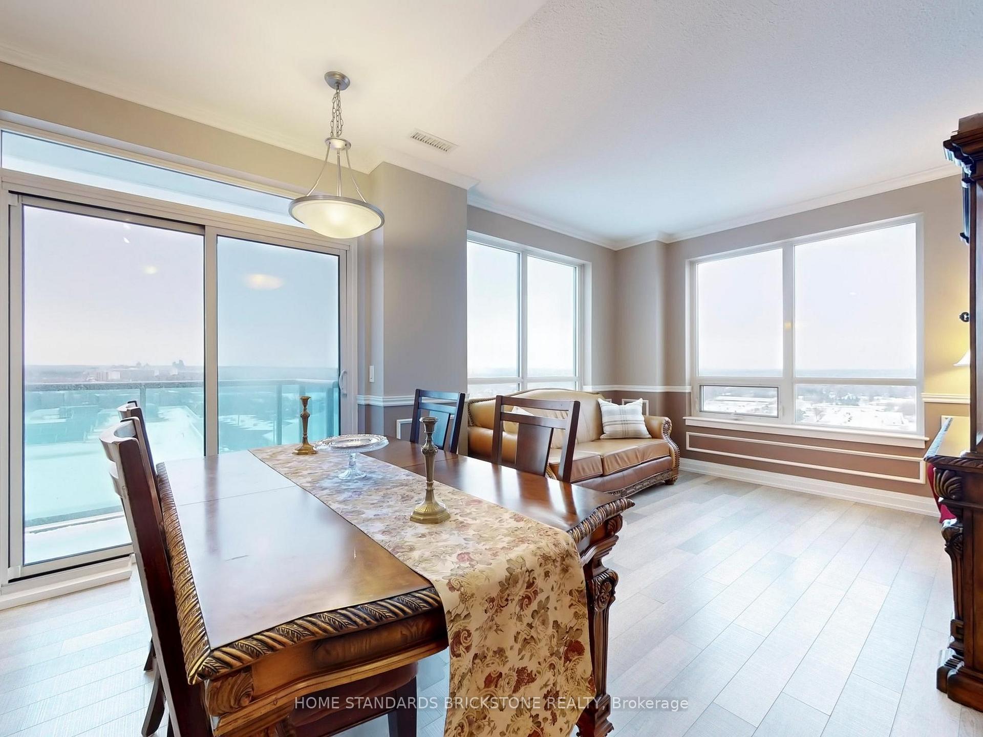 Photo 15 of Unit 712, 7167 Yonge Street, Markham, Grandview — HOMEH