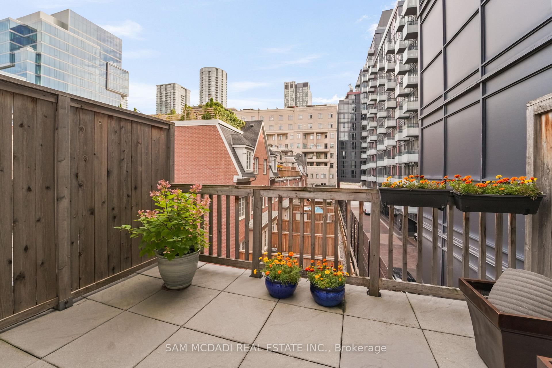 Photo 26 of Unit 49, 29 Niagara Street, Toronto, Waterfront Communities — HOMEH