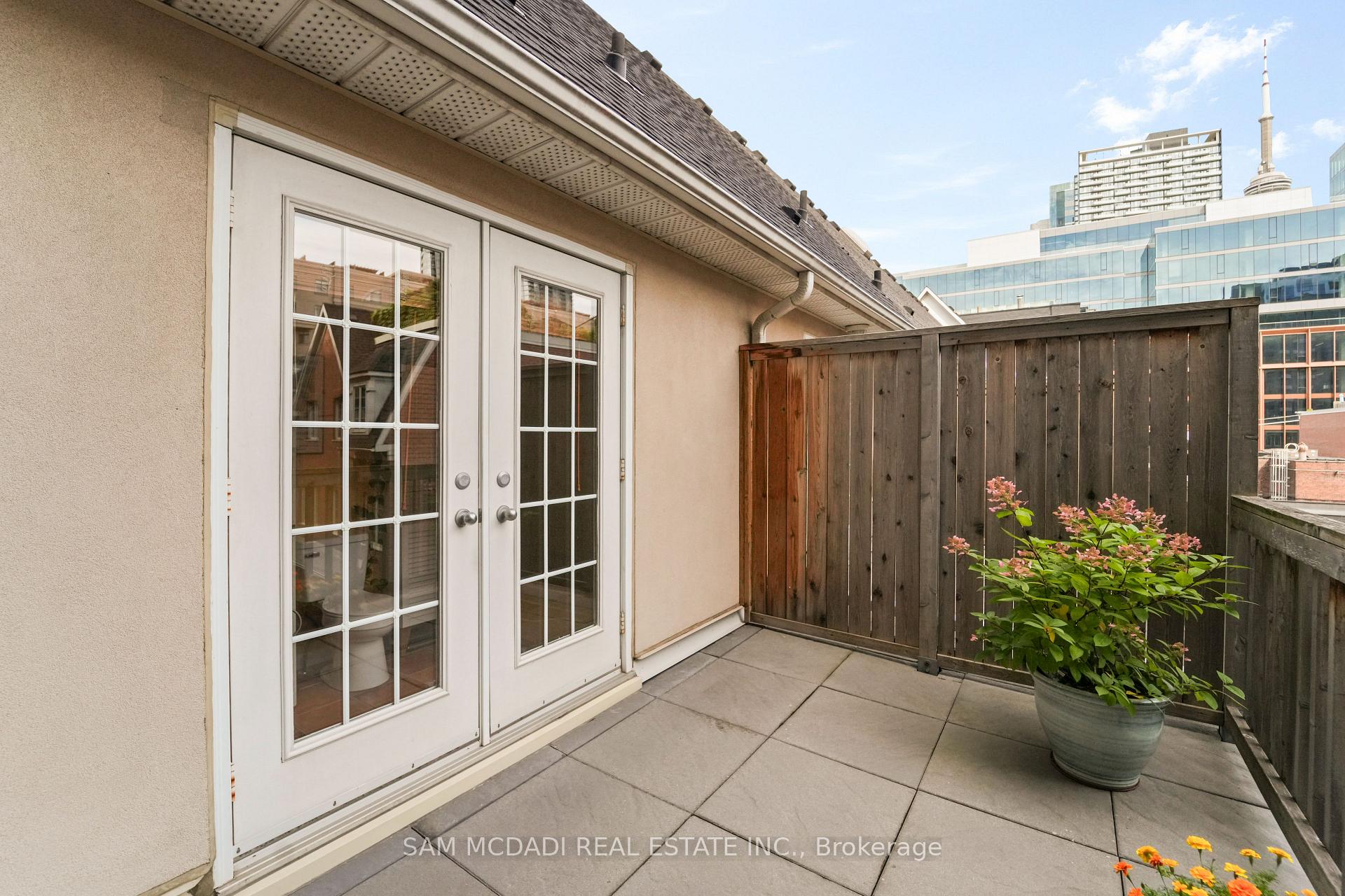 Photo 27 of Unit 49, 29 Niagara Street, Toronto, Waterfront Communities — HOMEH