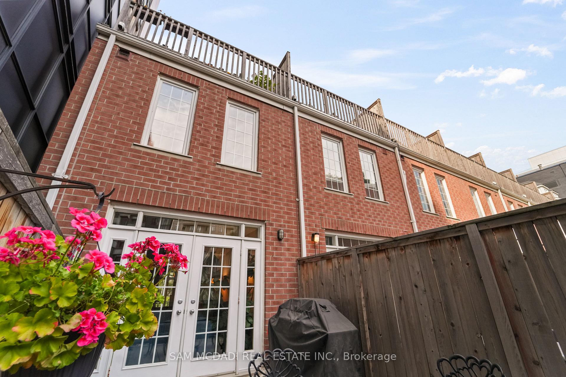 Photo 33 of Unit 49, 29 Niagara Street, Toronto, Waterfront Communities — HOMEH