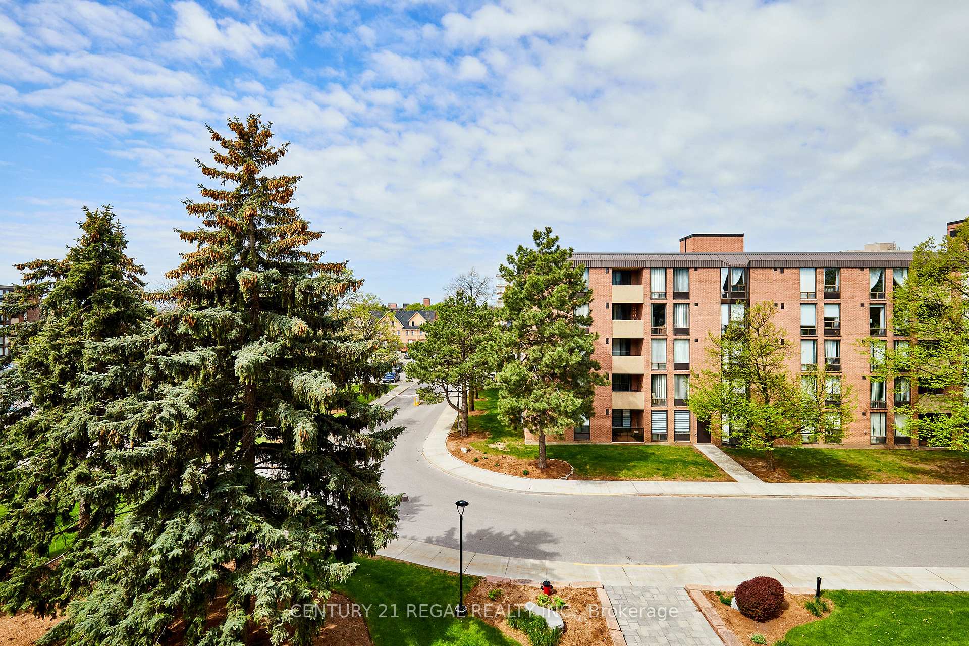 Photo 42 of Unit 408, 1535 Diefenbaker Court, Pickering, Town Centre — HOMEH