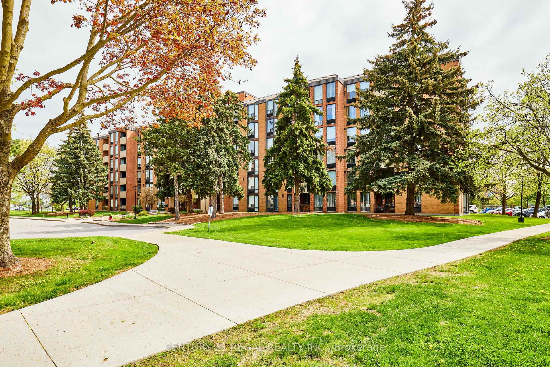 Photo 46 of Unit 408, 1535 Diefenbaker Court, Pickering, Town Centre — HOMEH