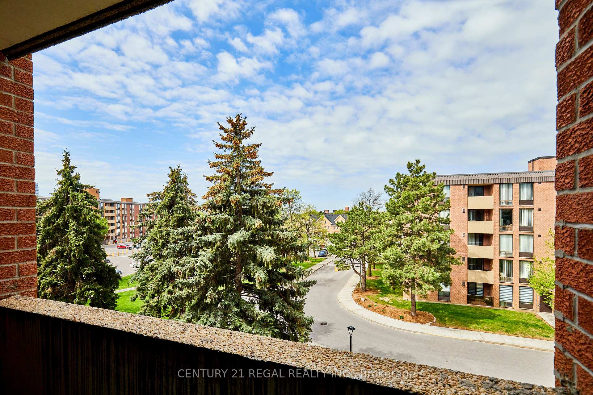 Photo 40 of Unit 408, 1535 Diefenbaker Court, Pickering, Town Centre — HOMEH