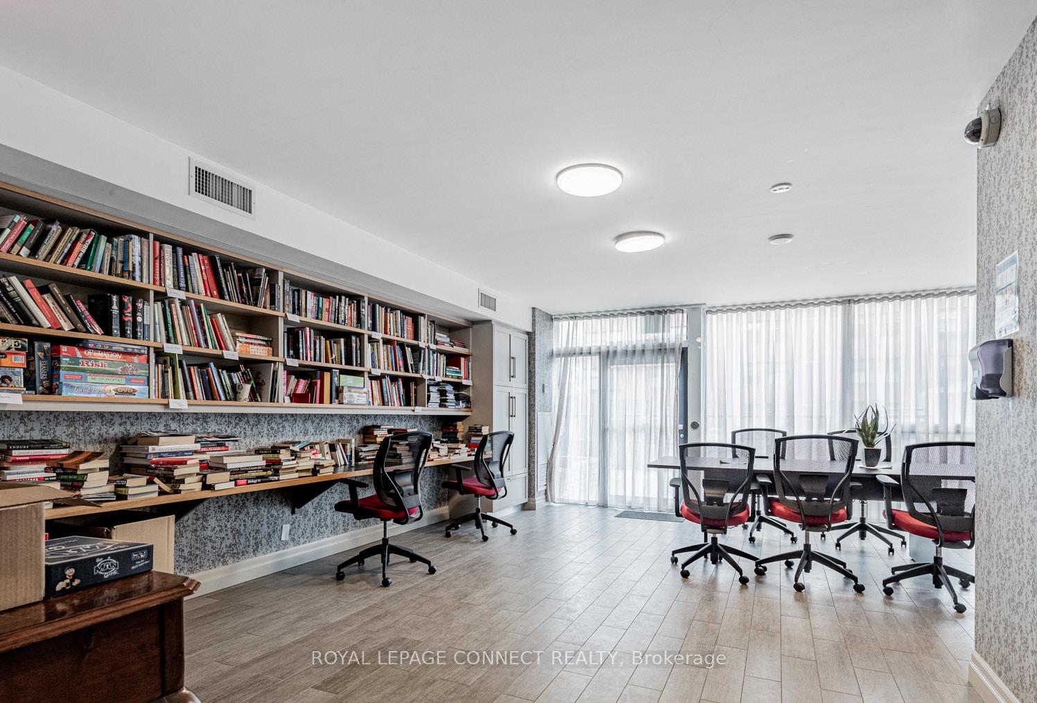 Photo 47 of Unit 910, 280 Donlands Avenue, Toronto, East York — HOMEH