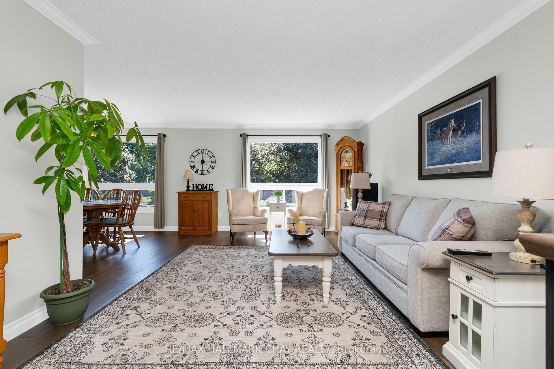 Photo 8 of 13 Armstrong Blvd, Barrie, Allandale — HOMEH