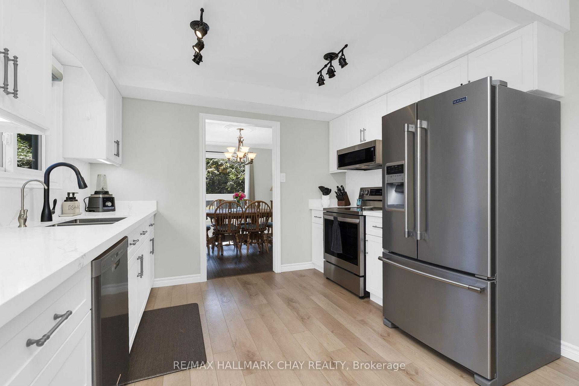 Photo 13 of 13 Armstrong Blvd, Barrie, Allandale — HOMEH