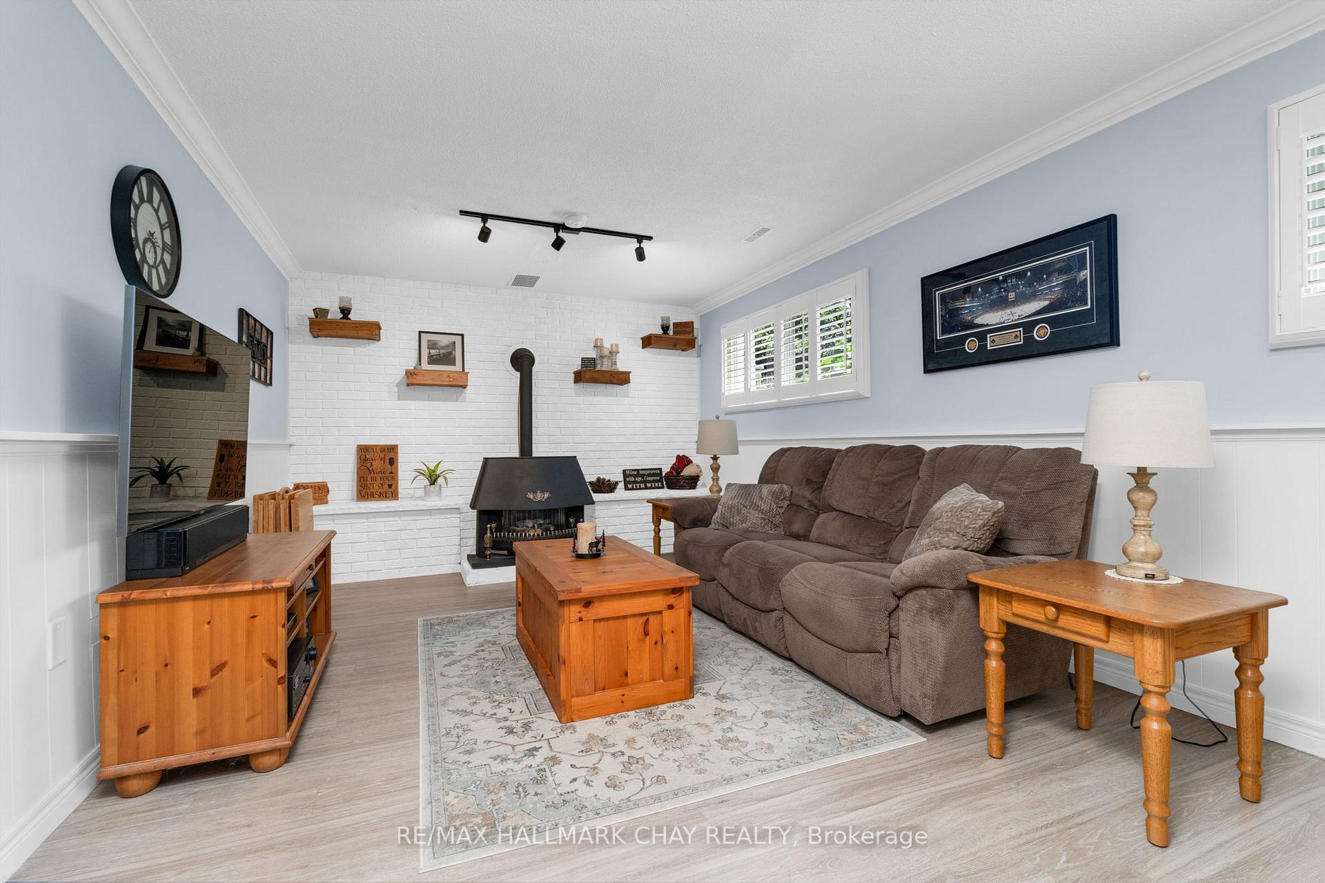 Photo 26 of 13 Armstrong Blvd, Barrie, Allandale — HOMEH