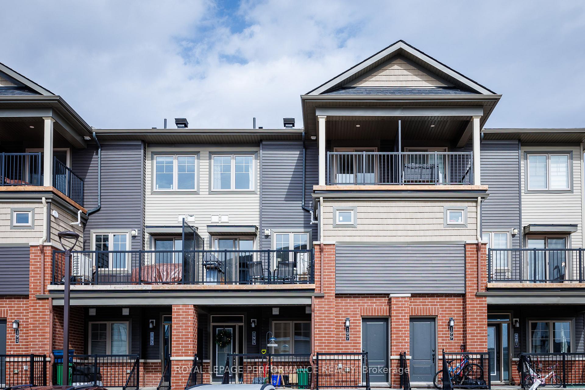 Photo 2 of 197 Anthracite, Ottawa, Barrhaven - Heritage Park — HOMEH