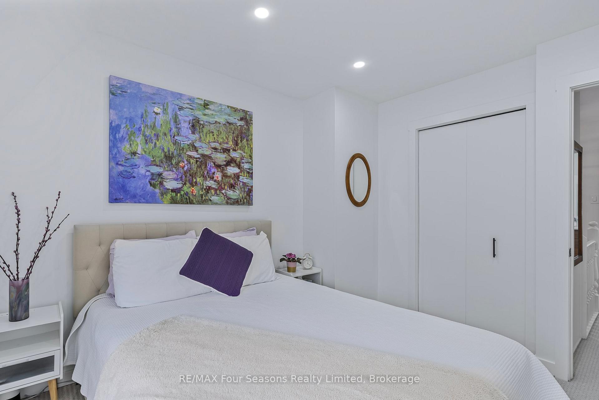 Photo 22 of Unit 13, 113 Escarpment Crescent, Collingwood — HOMEH
