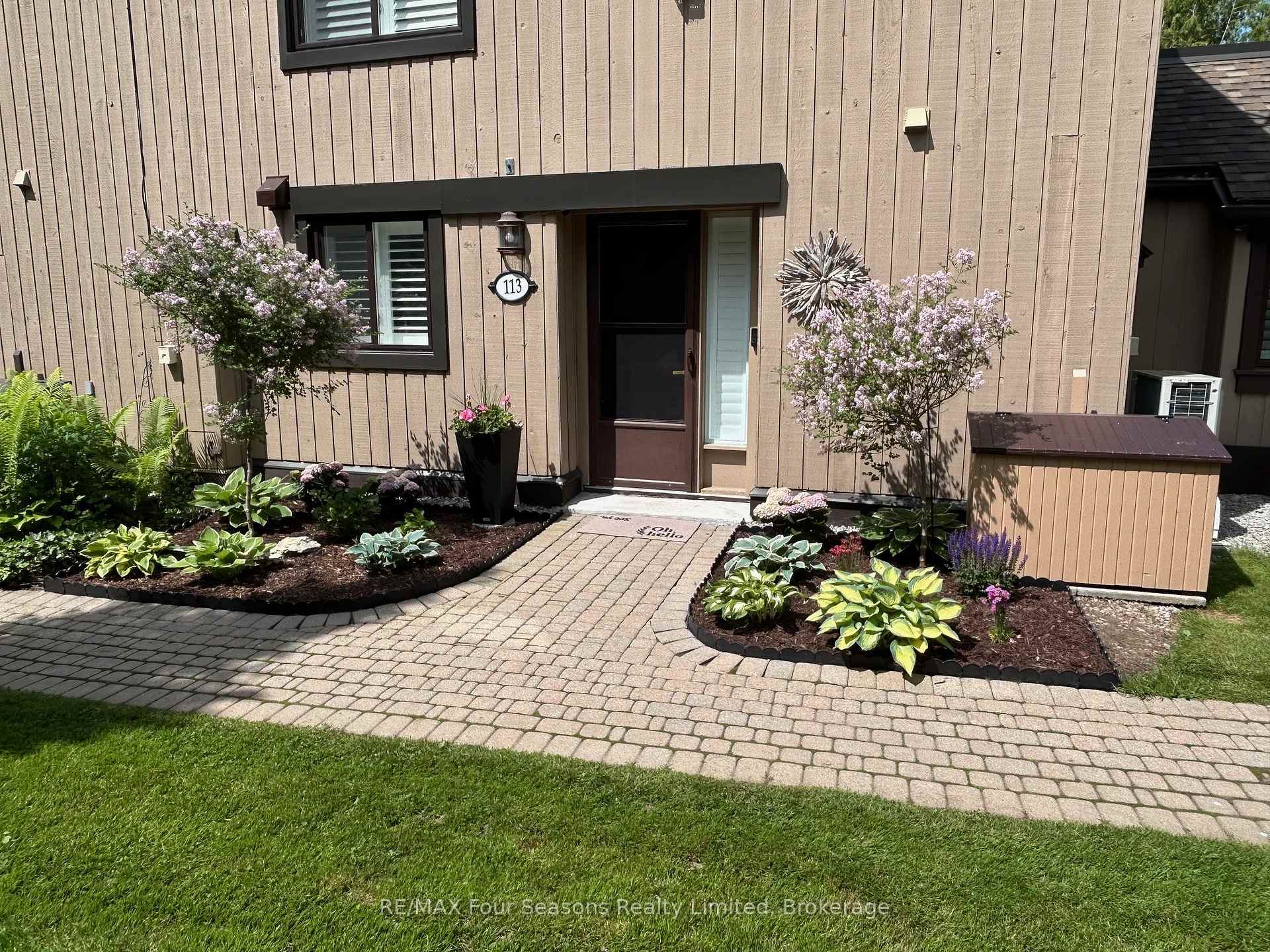 Photo 36 of Unit 13, 113 Escarpment Crescent, Collingwood — HOMEH