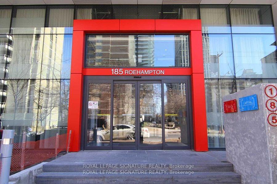 Front of Unit 303, 185 Roehampton Avenue