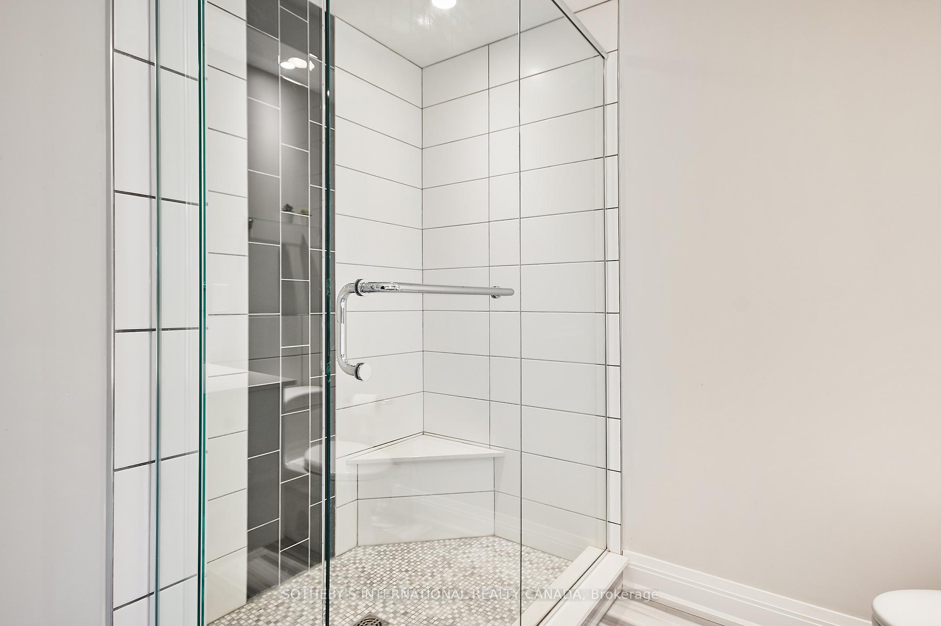 Photo 18 of 384 Berkley Avenue, Ottawa, Westboro West — HOMEH