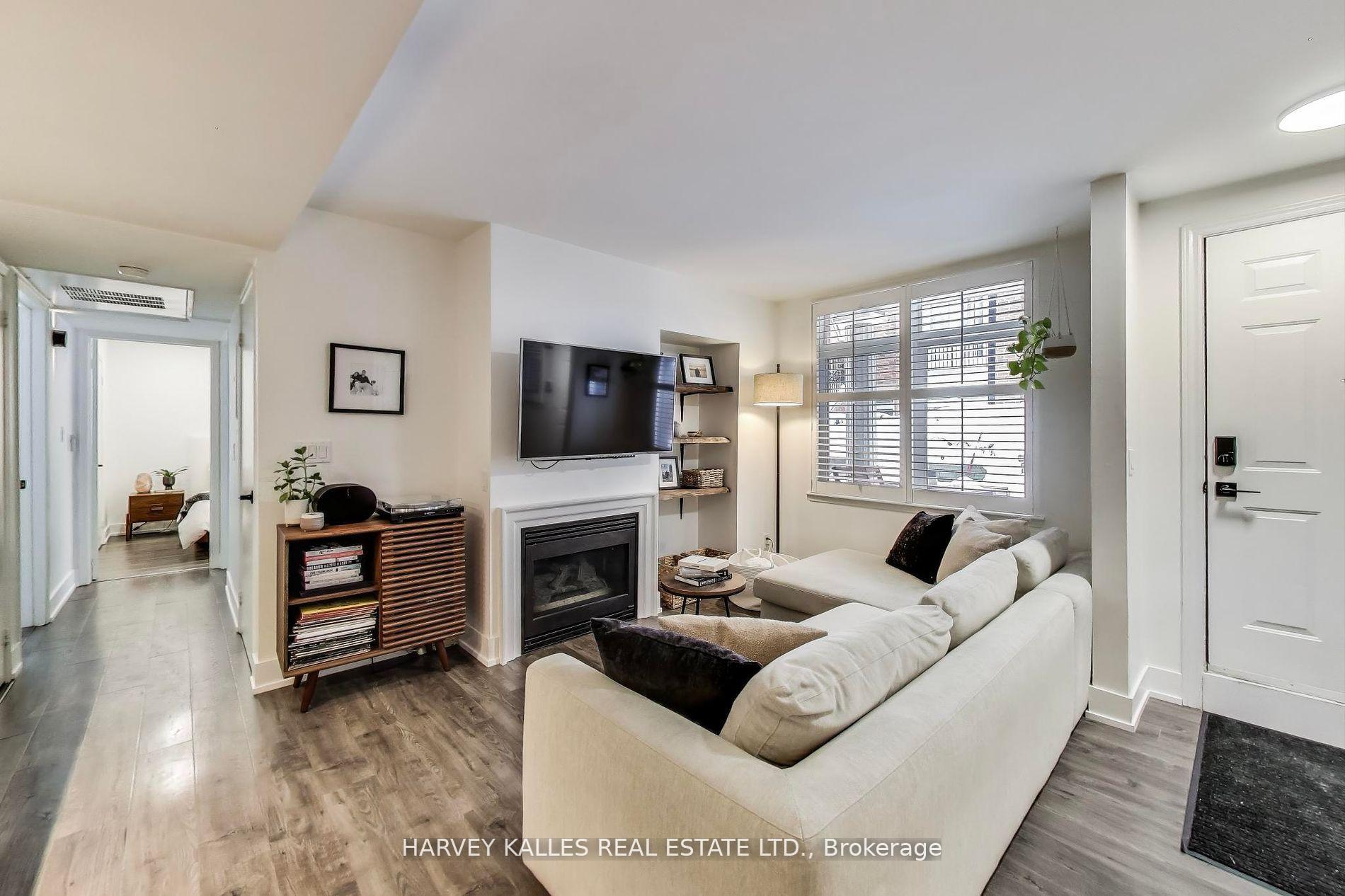 Photo 5 of Unit 10, 85 Lillian Street, Toronto, Mount Pleasant West — HOMEH