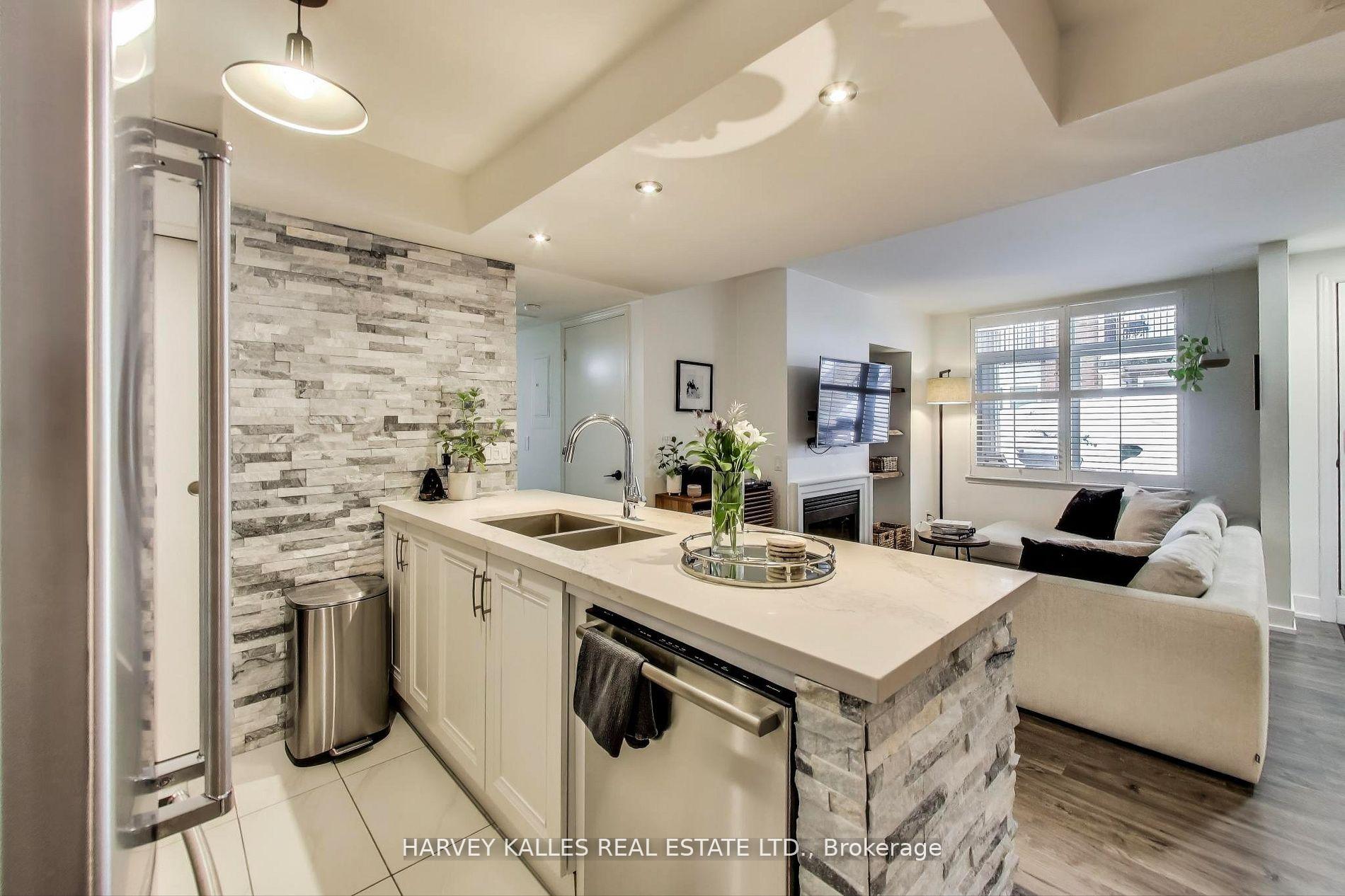 Photo 11 of Unit 10, 85 Lillian Street, Toronto, Mount Pleasant West — HOMEH