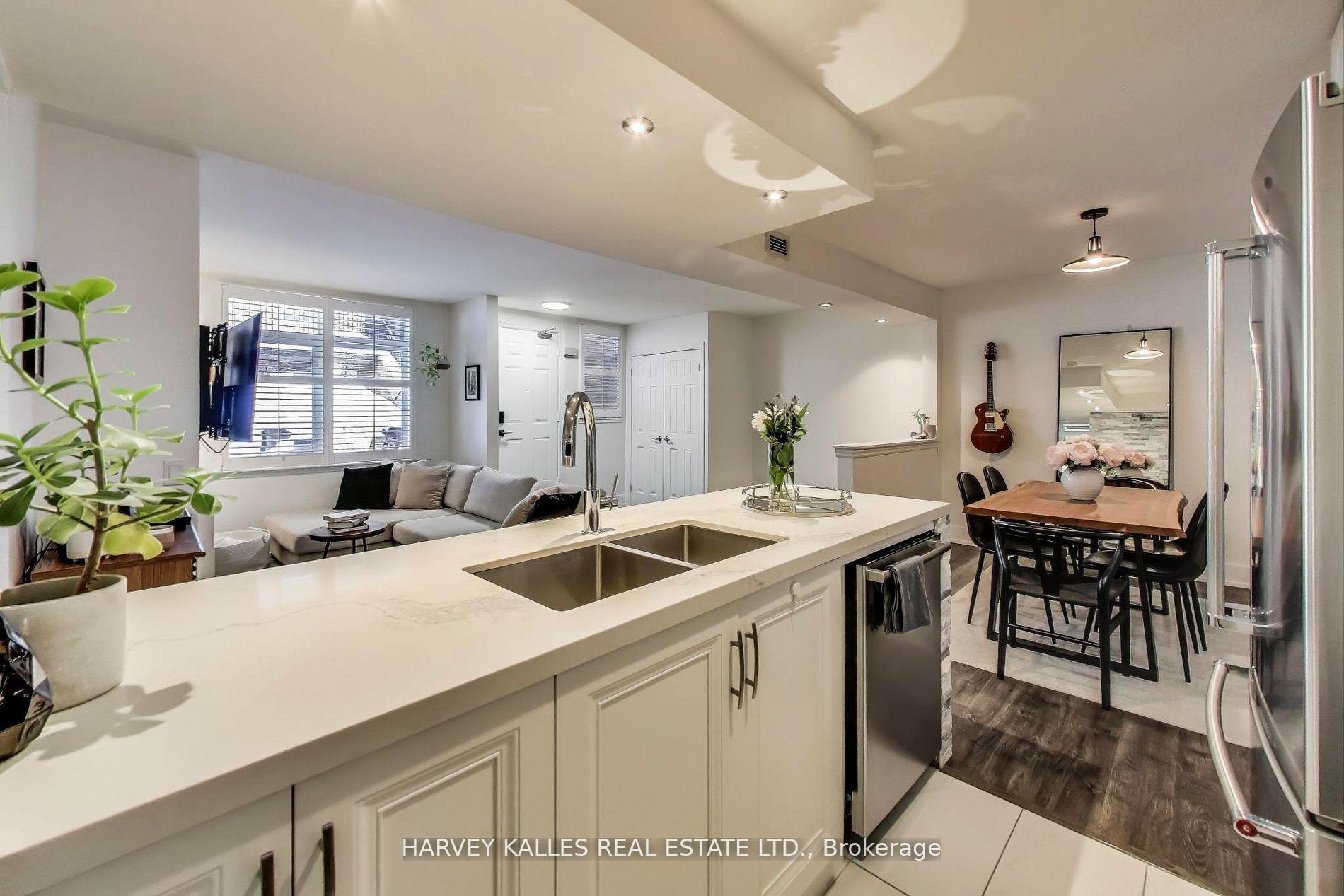 Photo 12 of Unit 10, 85 Lillian Street, Toronto, Mount Pleasant West — HOMEH