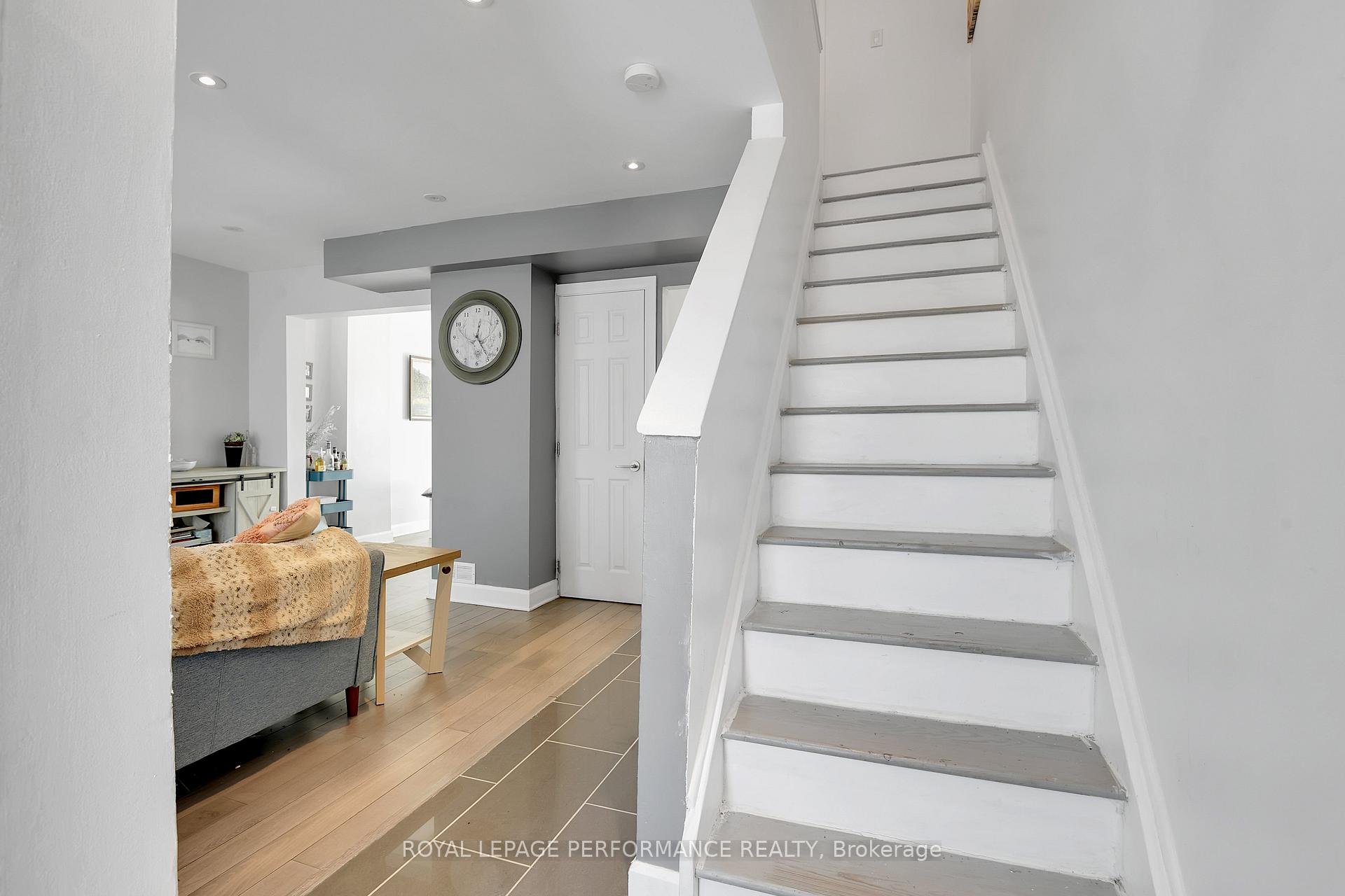 Photo 3 of 3255 Bannon Way, Ottawa, Blossom Park/Kemp Park/Findlay Creek — HOMEH