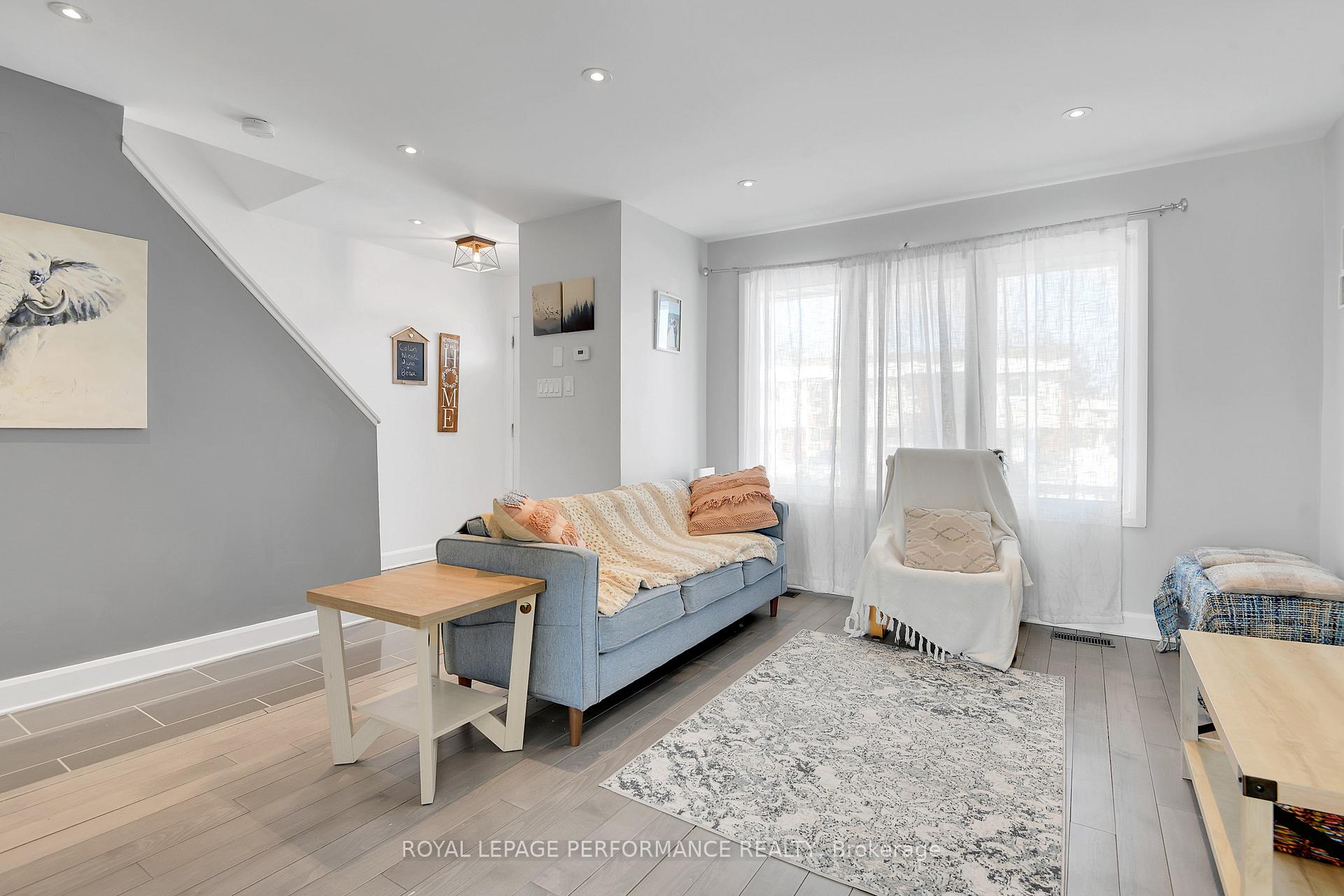 Photo 6 of 3255 Bannon Way, Ottawa, Blossom Park/Kemp Park/Findlay Creek — HOMEH