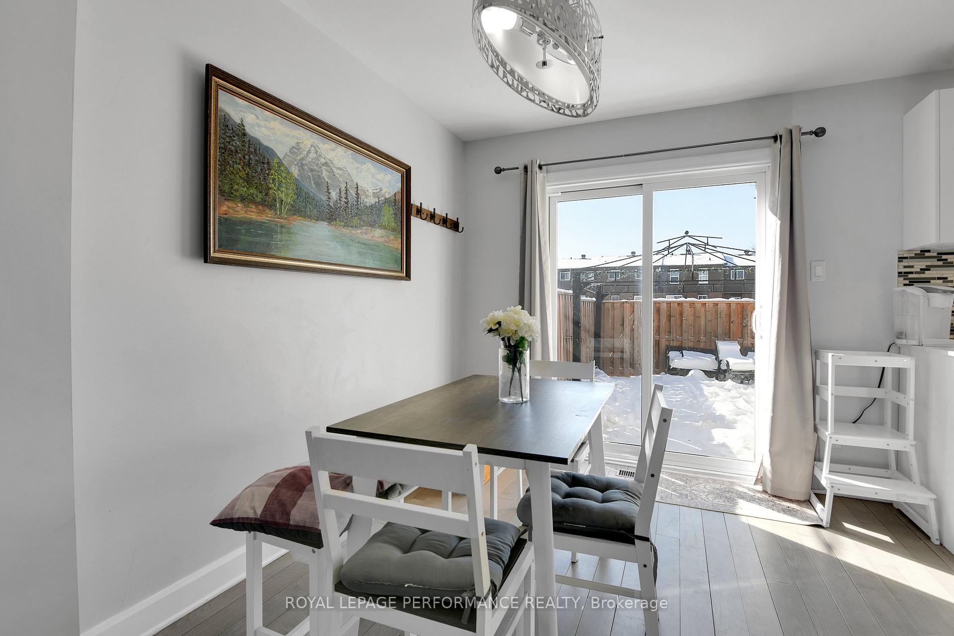 Photo 10 of 3255 Bannon Way, Ottawa, Blossom Park/Kemp Park/Findlay Creek — HOMEH