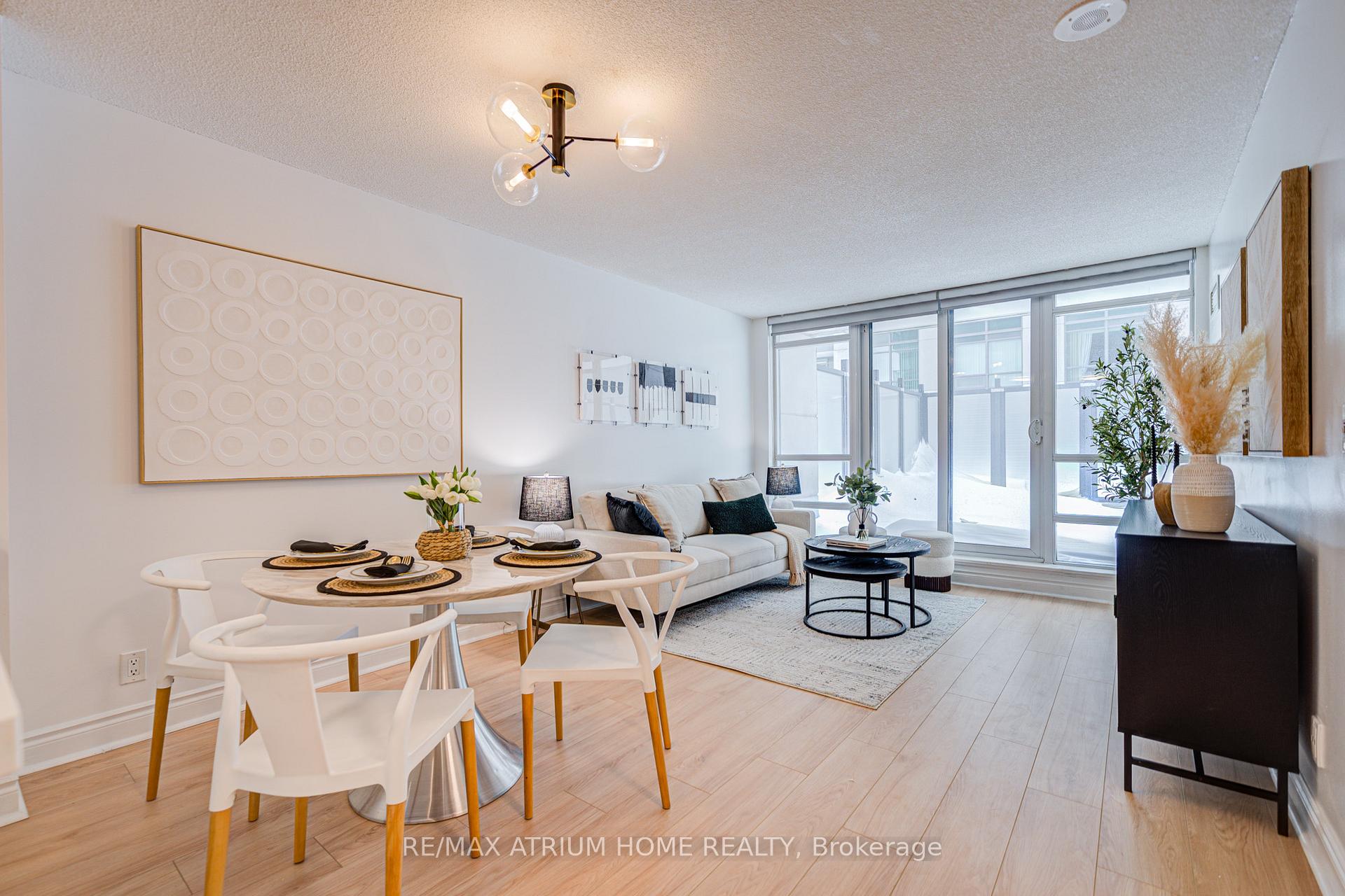 Photo 3 of Unit 209, 75 South Town Centre Boulevard, Markham, Unionville — HOMEH