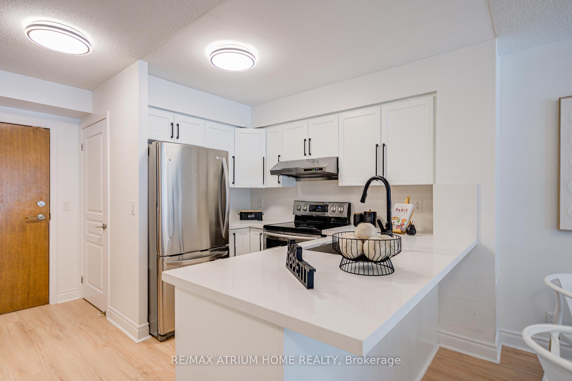 Photo 9 of Unit 209, 75 South Town Centre Boulevard, Markham, Unionville — HOMEH