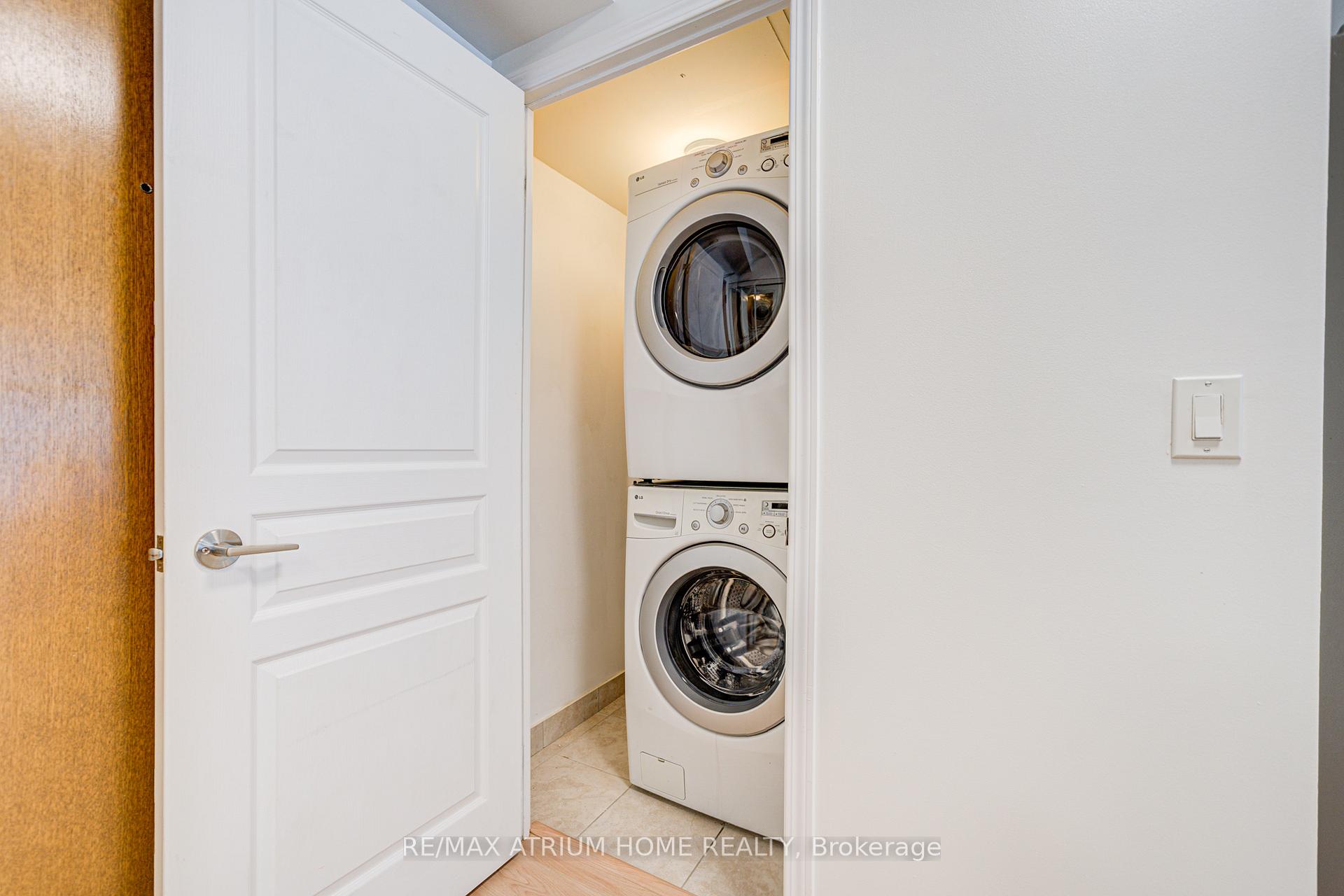 Photo 15 of Unit 209, 75 South Town Centre Boulevard, Markham, Unionville — HOMEH