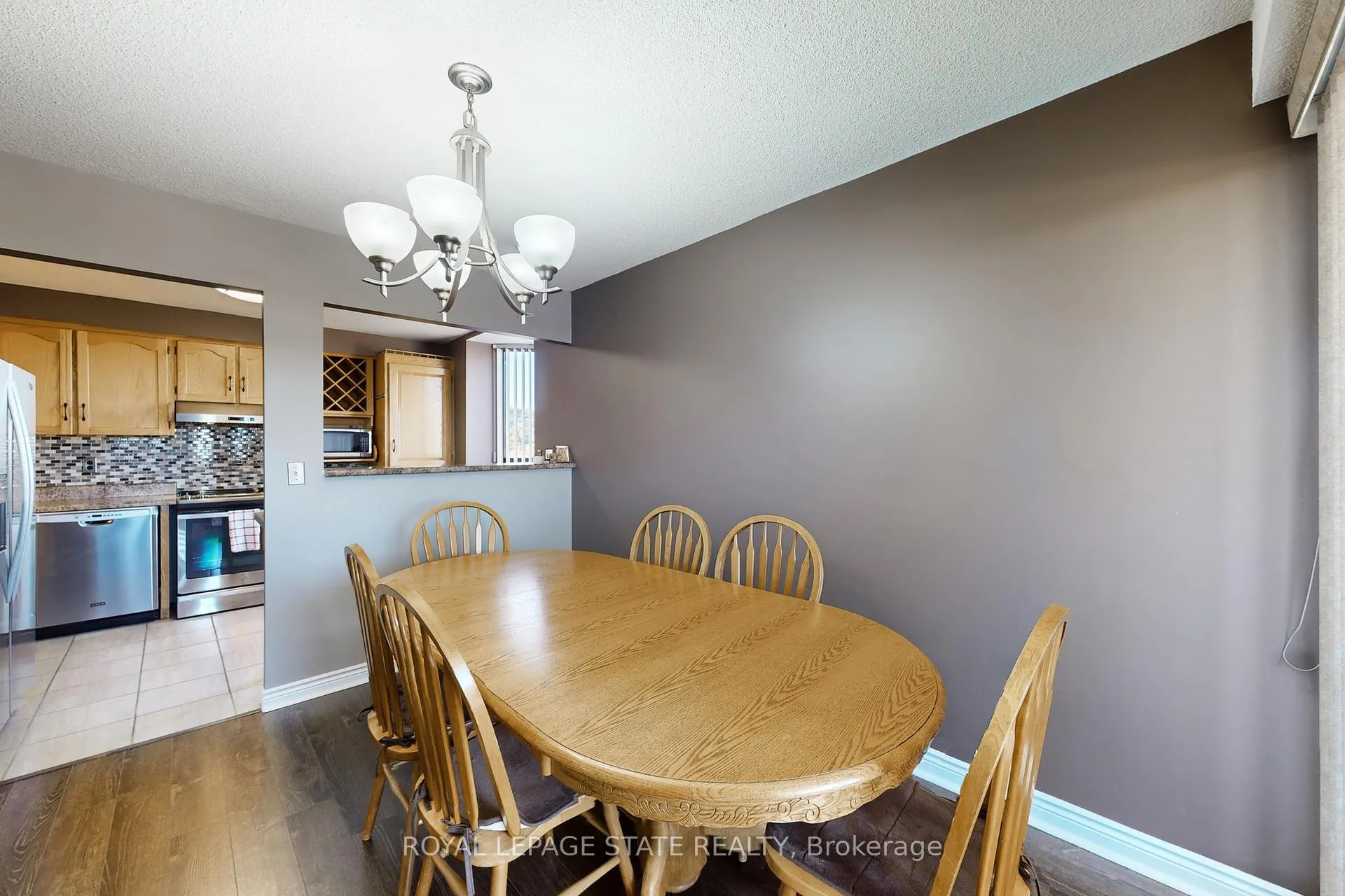 Photo 12 of Unit 1002, 432 Main Street, Hamilton, Stinson — HOMEH
