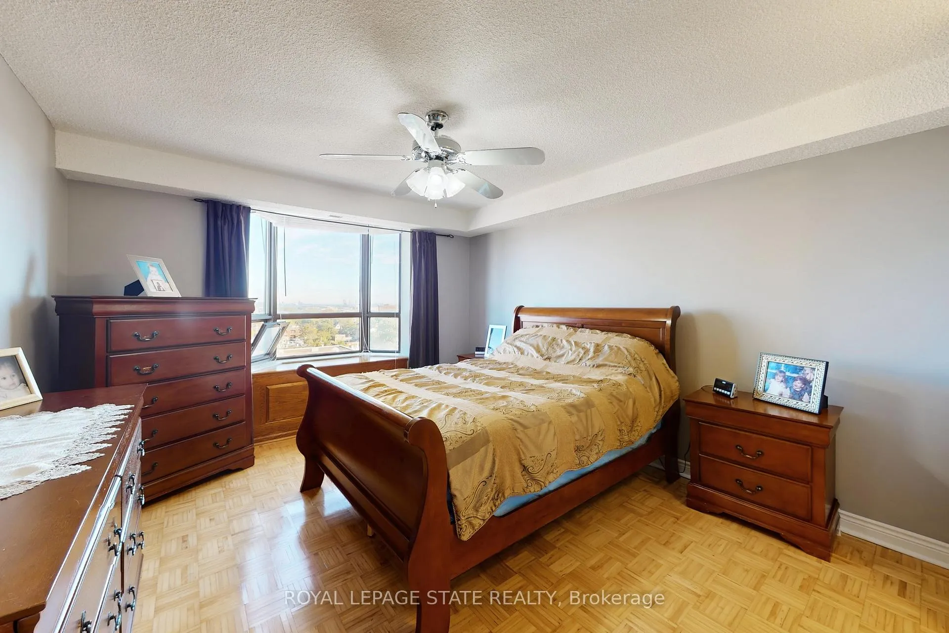 Photo 19 of Unit 1002, 432 Main Street, Hamilton, Stinson — HOMEH