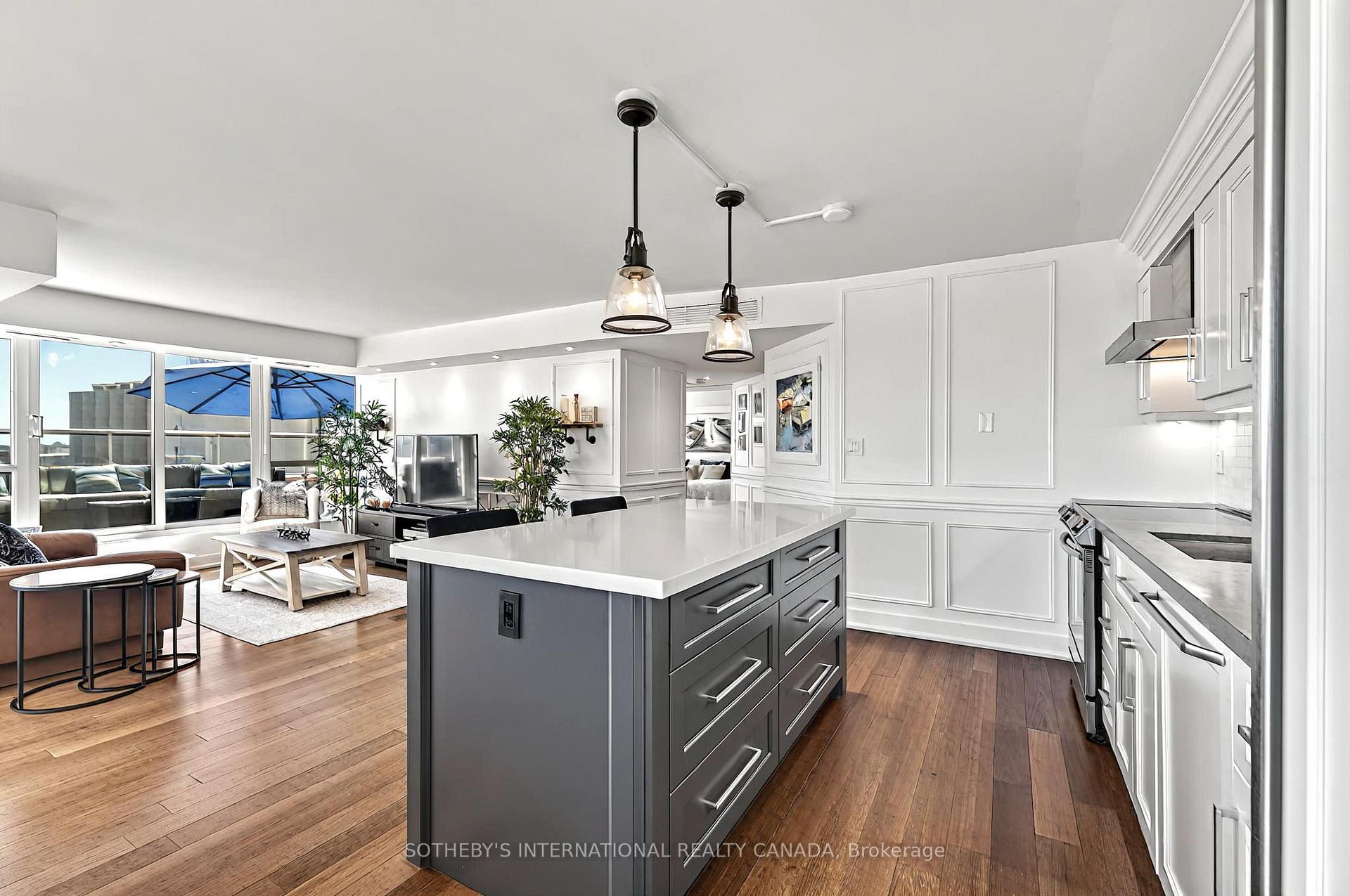 Photo 10 of Unit 600, 550 Queens Quay W, Toronto, Waterfront Communities — HOMEH