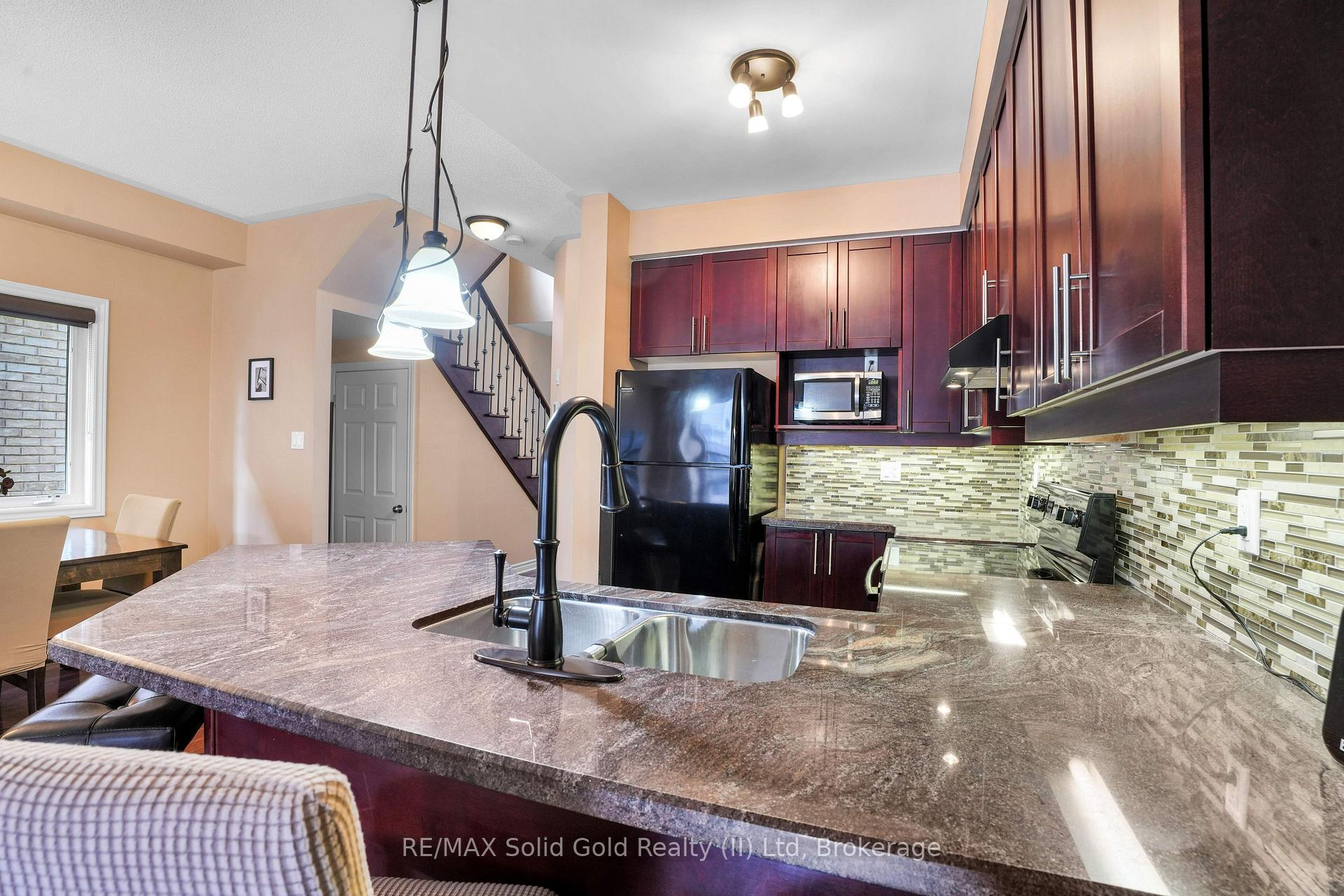 Photo 8 of Unit 61, 110 Highland Road E, Kitchener — HOMEH