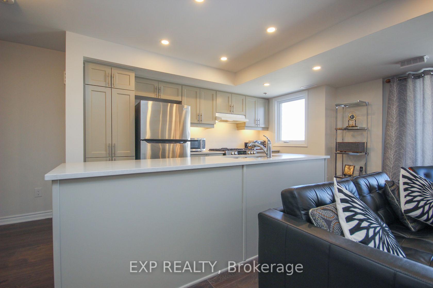 Photo 20 of 772 Mikinak Road, Ottawa, CFB Rockcliffe and Area — HOMEH