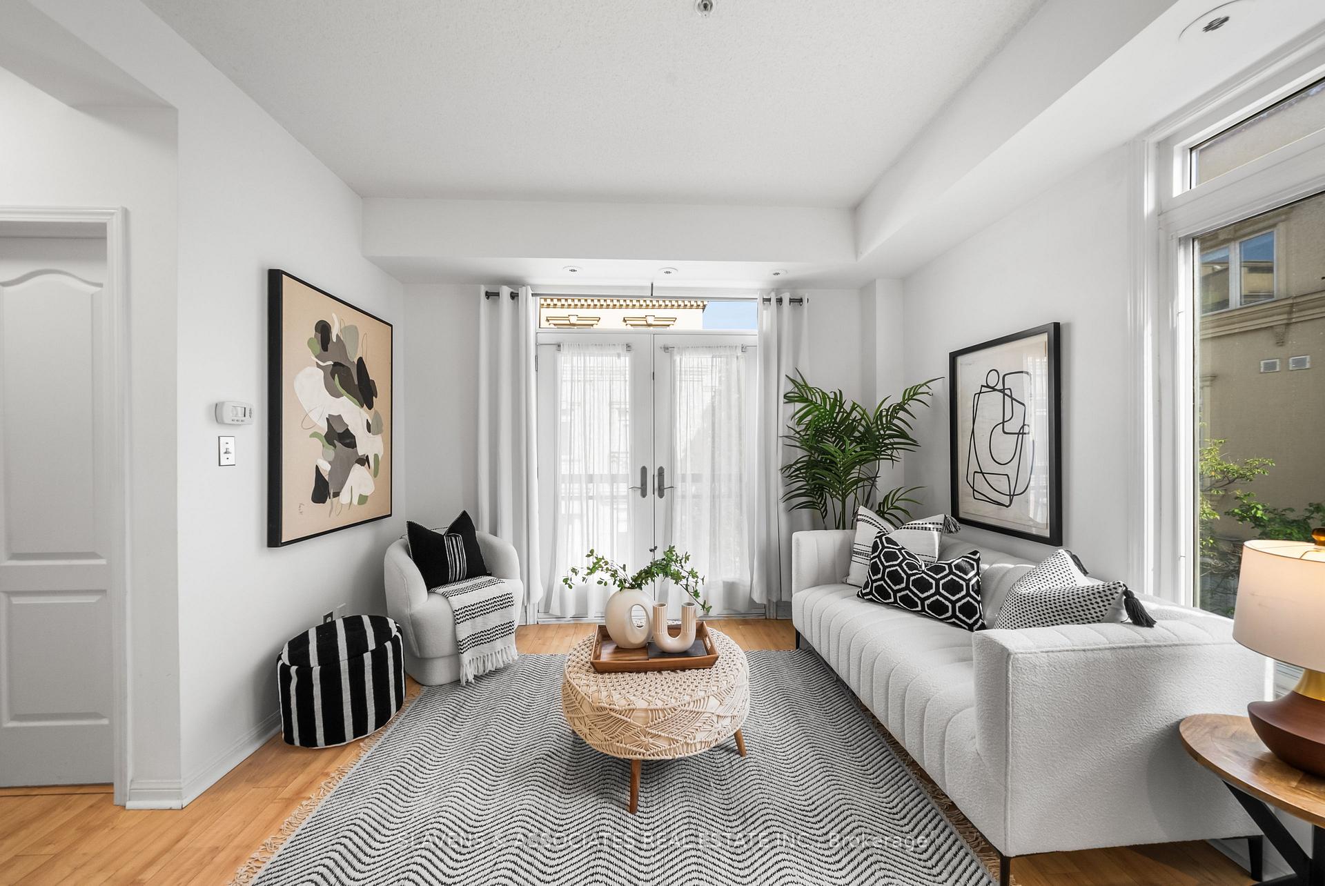 Photo 5 of Unit TH 3, 78 Carr Street, Toronto, Kensington-Chinatown — HOMEH