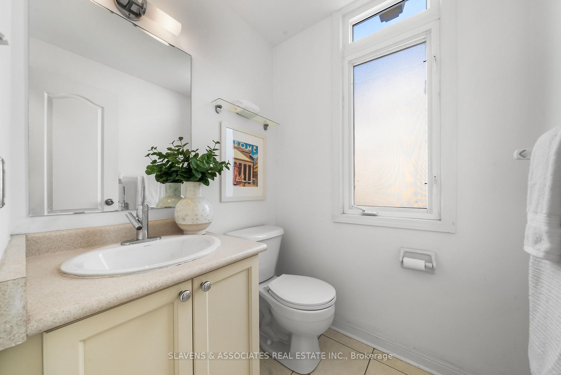 Photo 12 of Unit TH 3, 78 Carr Street, Toronto, Kensington-Chinatown — HOMEH
