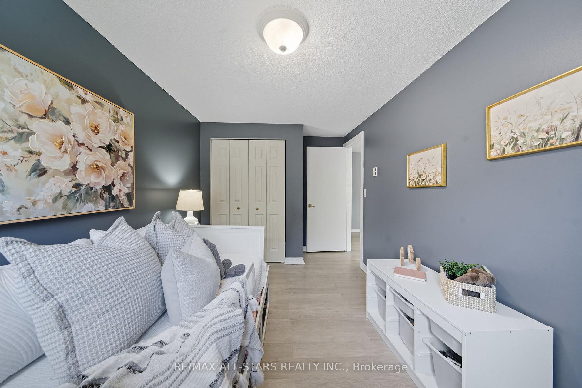 Photo 11 of Unit 20, 506 Normandy Street, Oshawa, Central — HOMEH