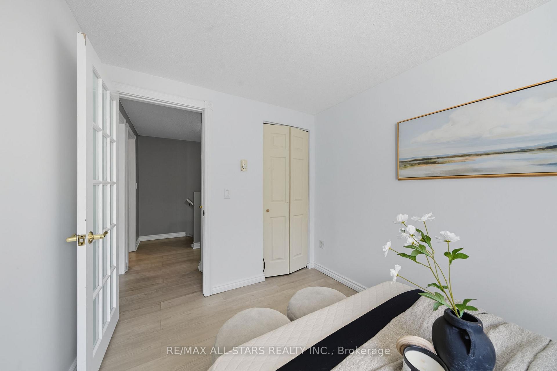Photo 15 of Unit 20, 506 Normandy Street, Oshawa, Central — HOMEH