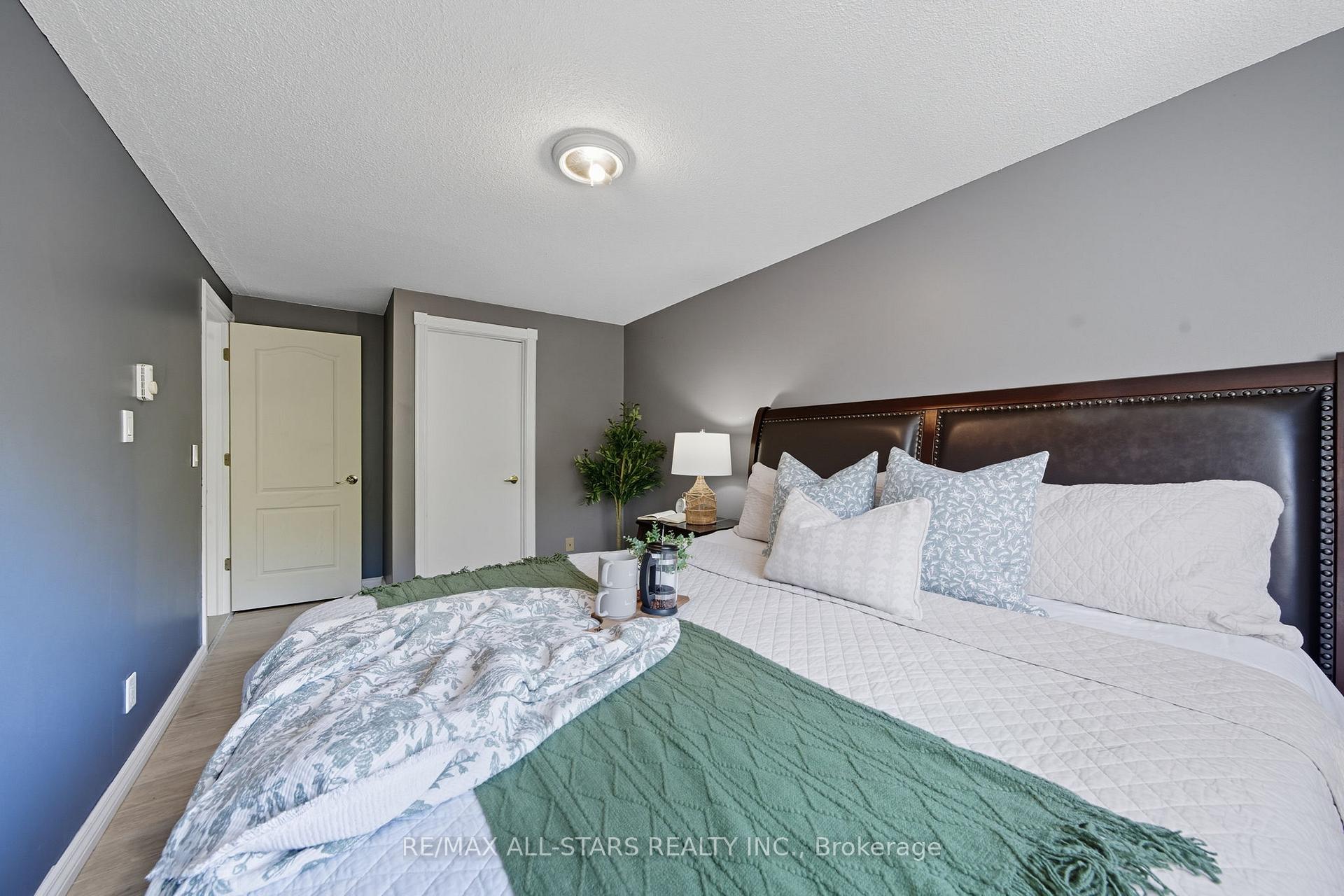 Photo 18 of Unit 20, 506 Normandy Street, Oshawa, Central — HOMEH