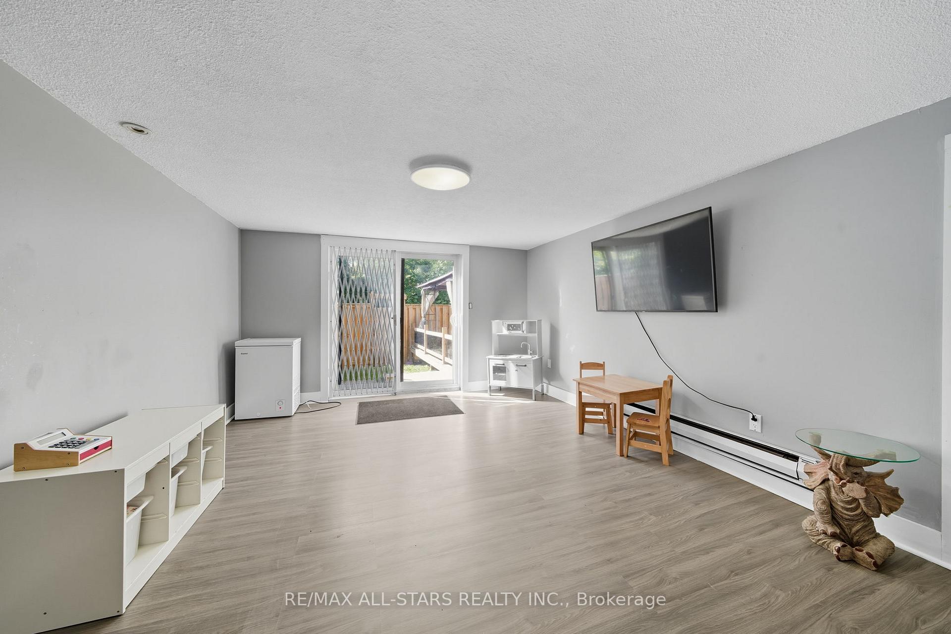 Photo 19 of Unit 20, 506 Normandy Street, Oshawa, Central — HOMEH