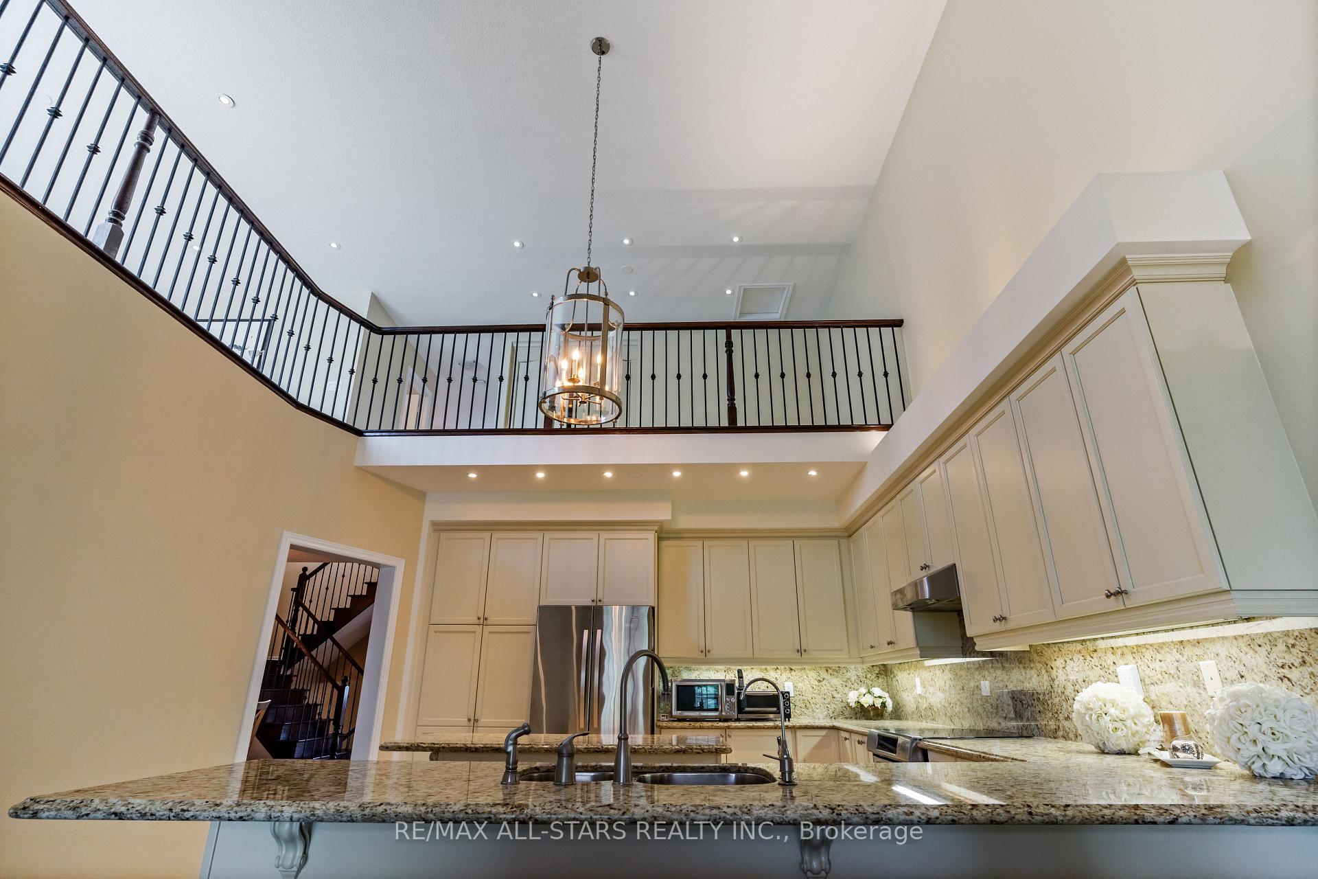 Photo 11 of 114 Lakeside Vista Way, Markham, Greensborough — HOMEH