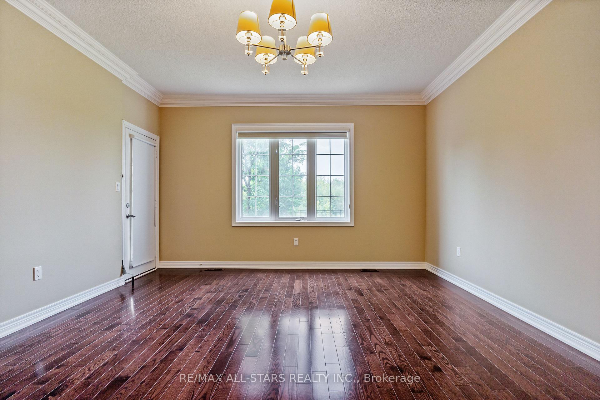 Photo 13 of 114 Lakeside Vista Way, Markham, Greensborough — HOMEH
