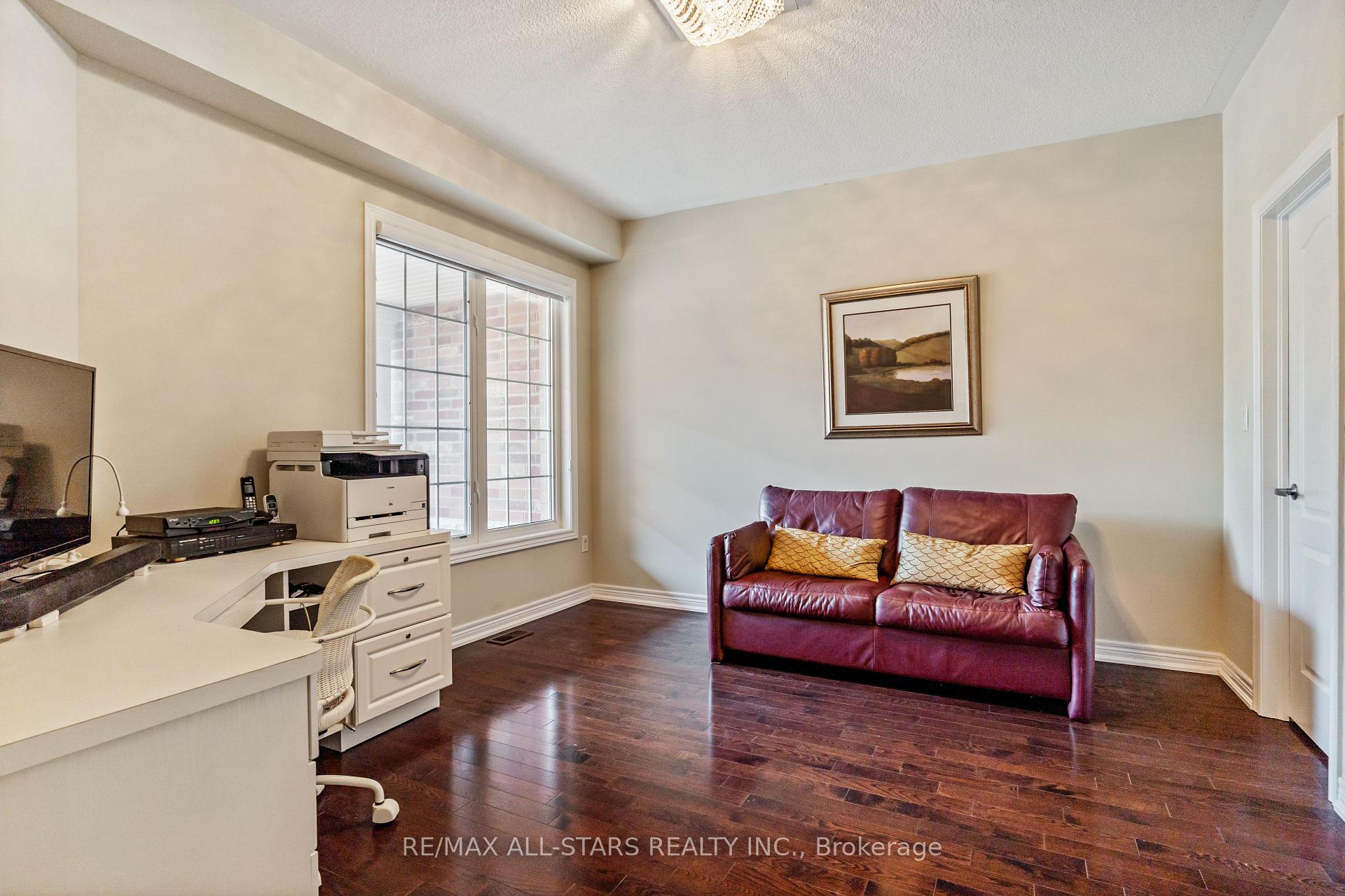 Photo 14 of 114 Lakeside Vista Way, Markham, Greensborough — HOMEH