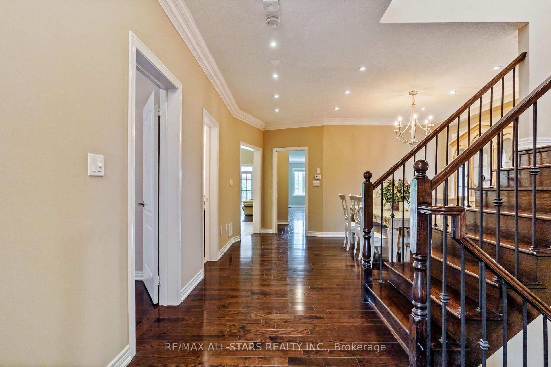 Photo 15 of 114 Lakeside Vista Way, Markham, Greensborough — HOMEH