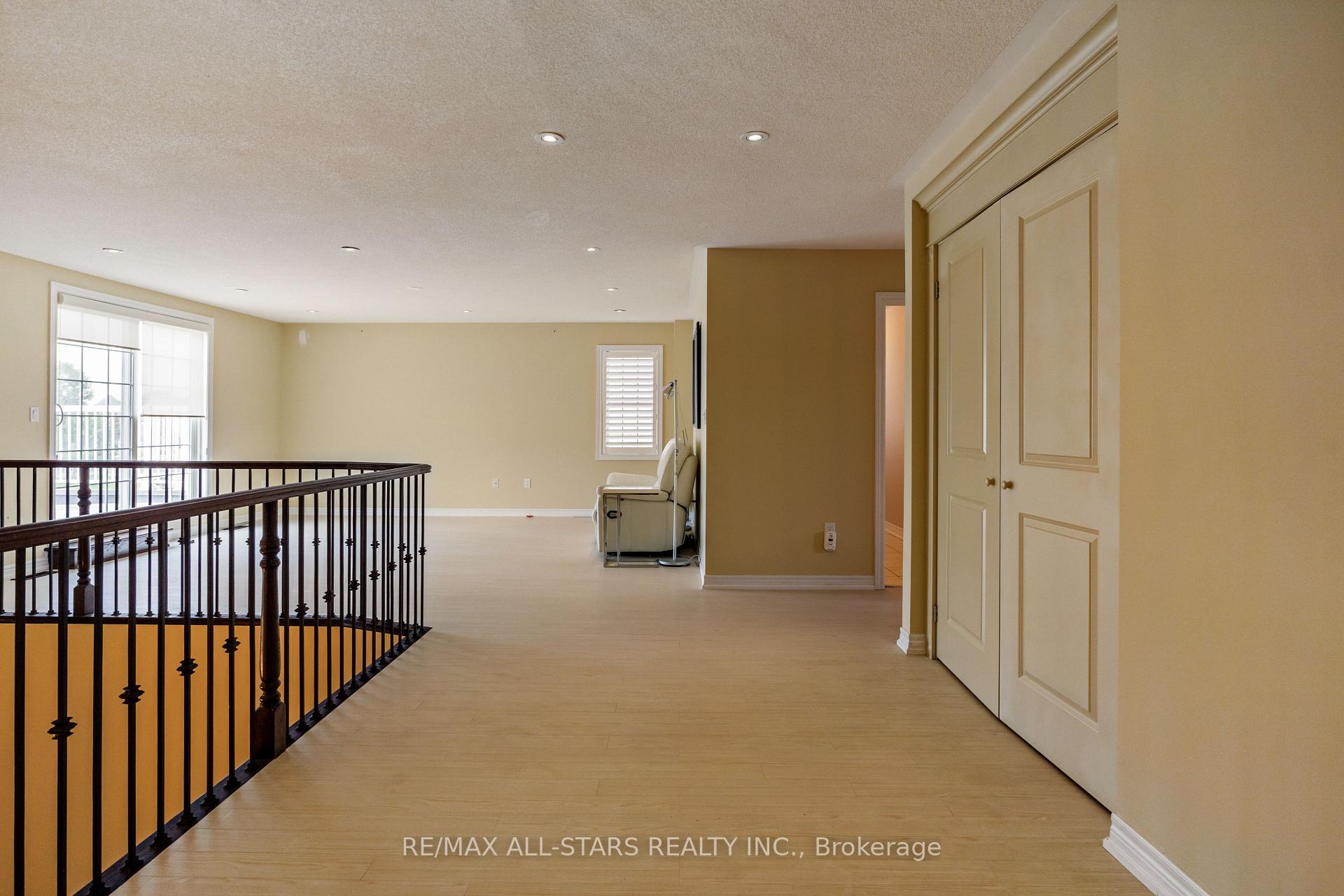 Photo 19 of 114 Lakeside Vista Way, Markham, Greensborough — HOMEH