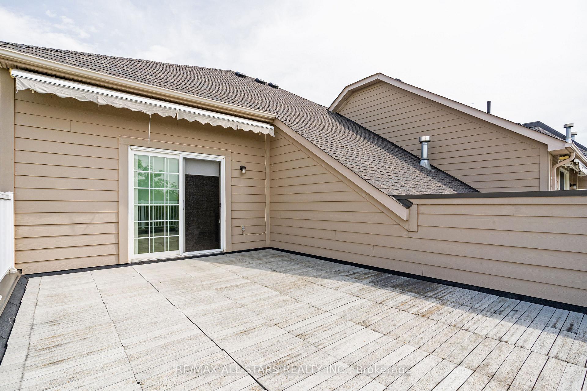 Photo 30 of 114 Lakeside Vista Way, Markham, Greensborough — HOMEH