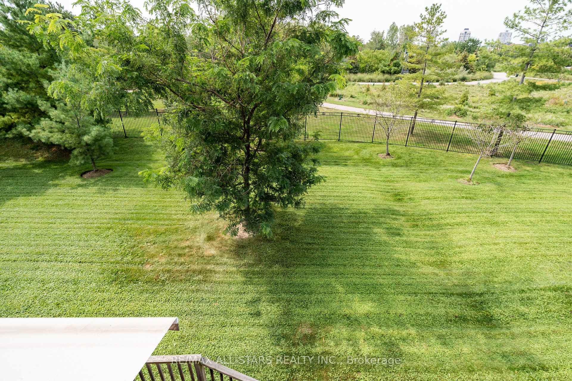Photo 36 of 114 Lakeside Vista Way, Markham, Greensborough — HOMEH
