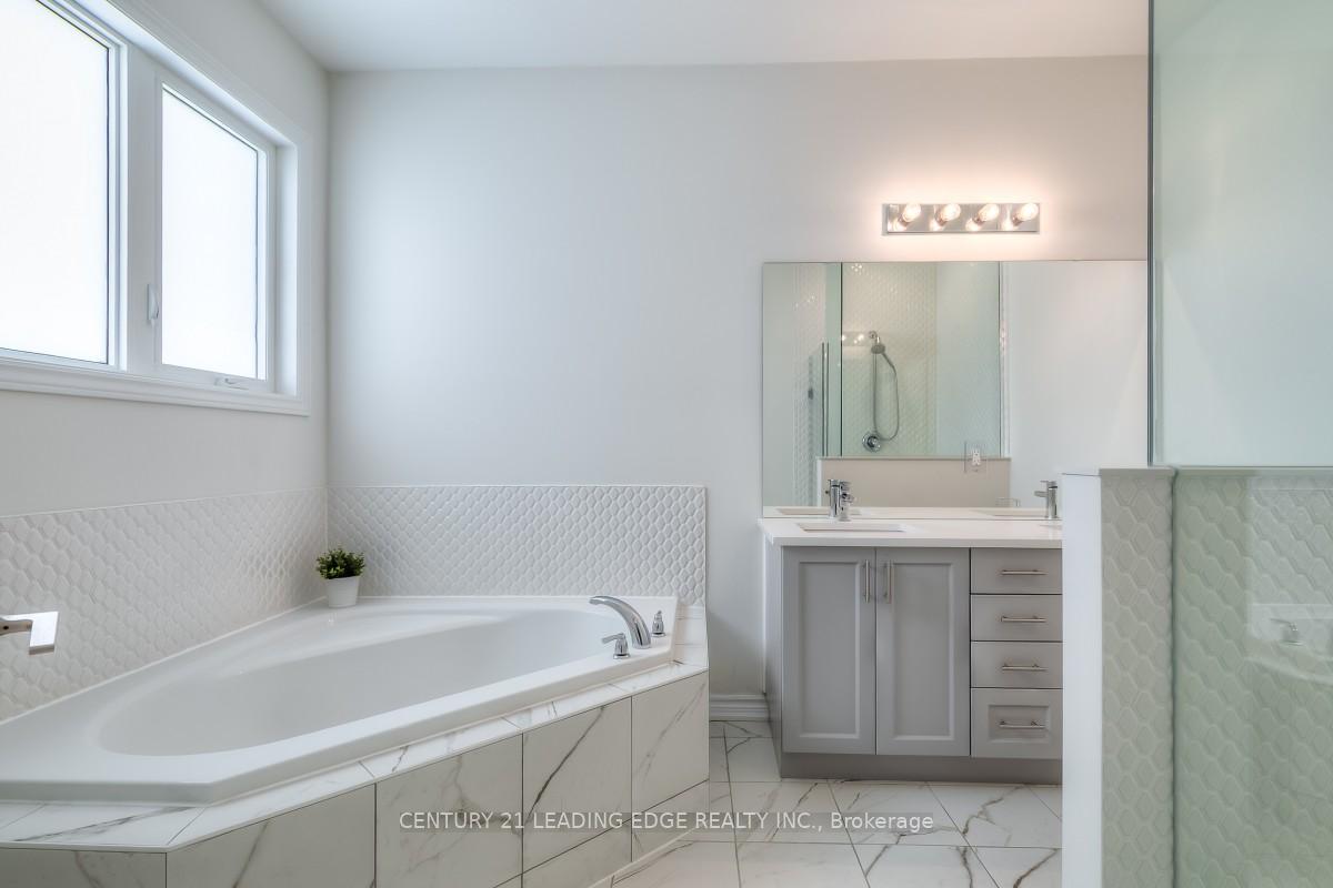 Photo 10 of 25 Hickling Lane, Ajax, Northwest Ajax — HOMEH