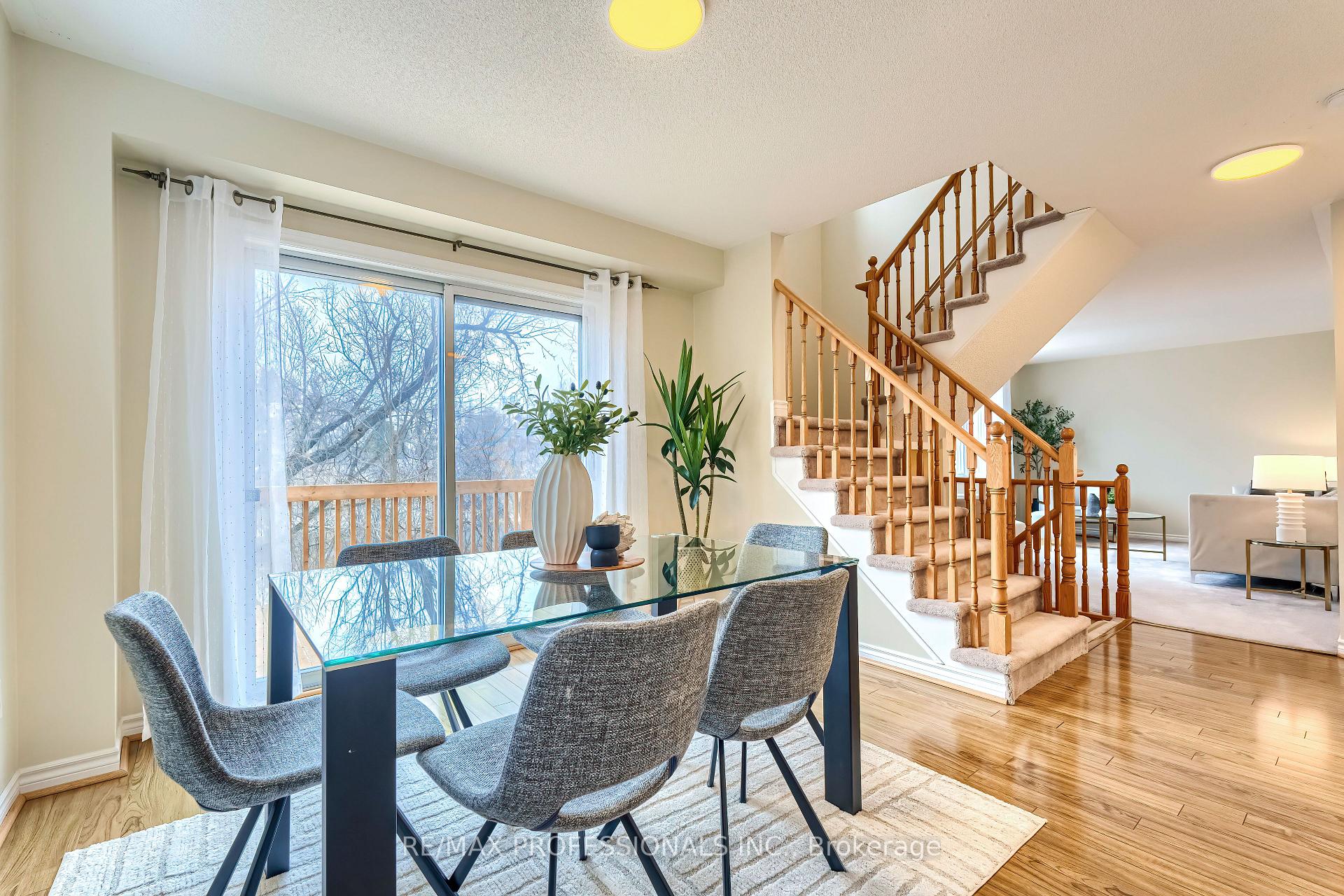 Photo 10 of Unit 17, 76 River Drive, Halton Hills, Georgetown — HOMEH
