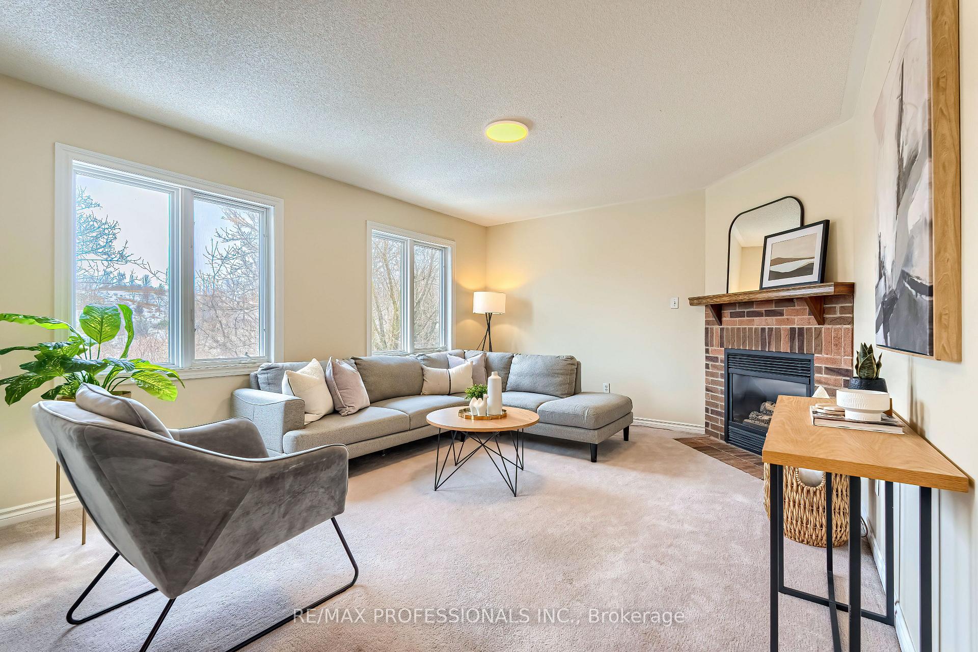 Photo 15 of Unit 17, 76 River Drive, Halton Hills, Georgetown — HOMEH