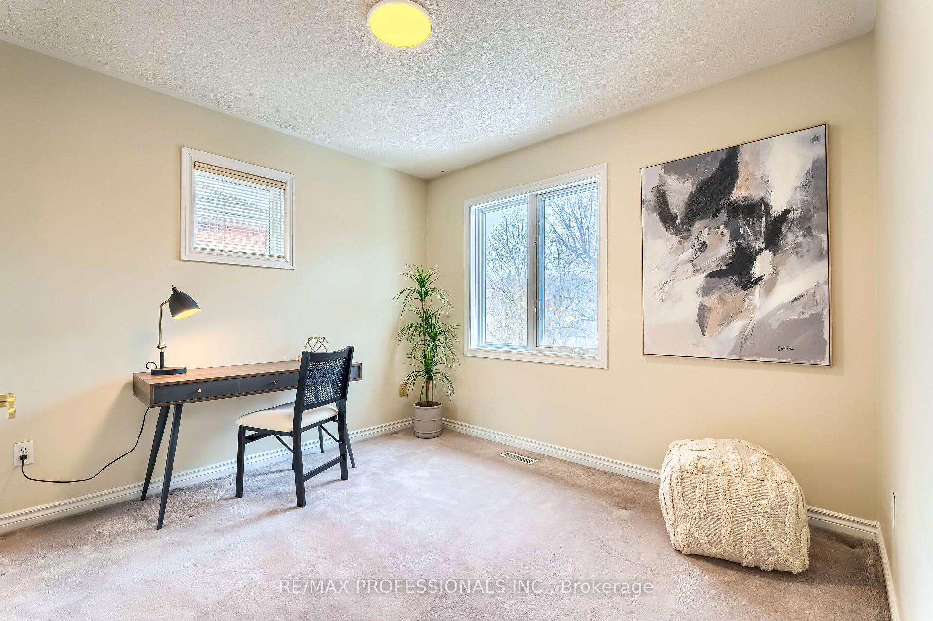 Photo 25 of Unit 17, 76 River Drive, Halton Hills, Georgetown — HOMEH
