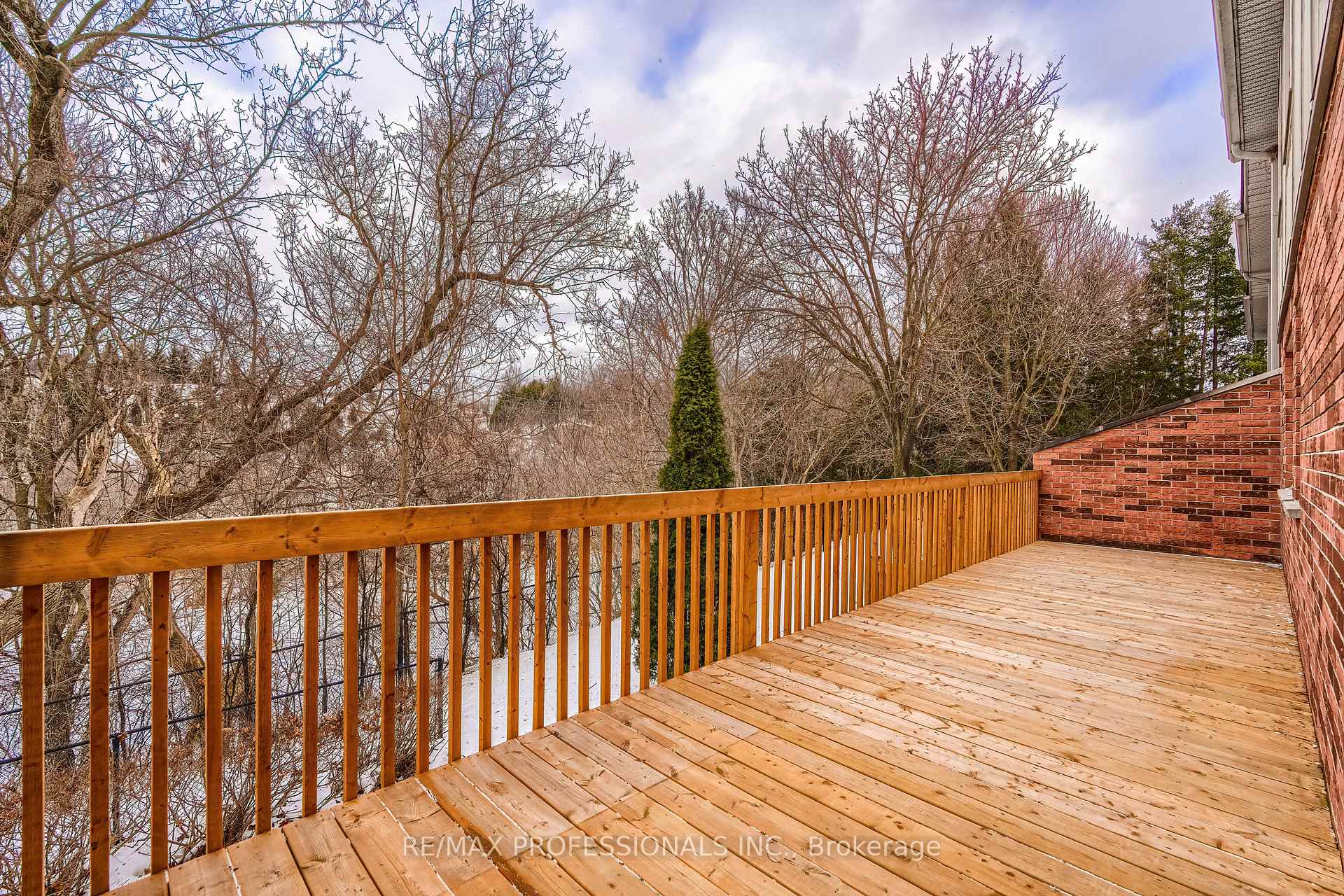 Photo 33 of Unit 17, 76 River Drive, Halton Hills, Georgetown — HOMEH
