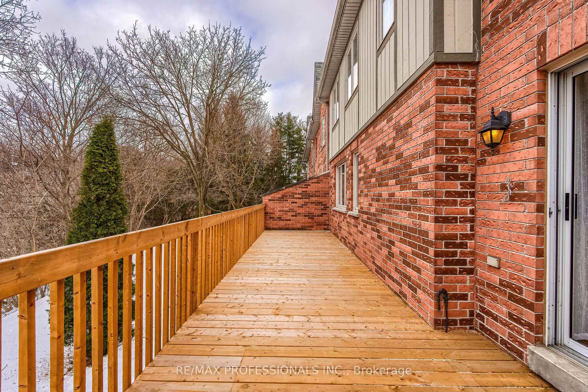 Photo 34 of Unit 17, 76 River Drive, Halton Hills, Georgetown — HOMEH